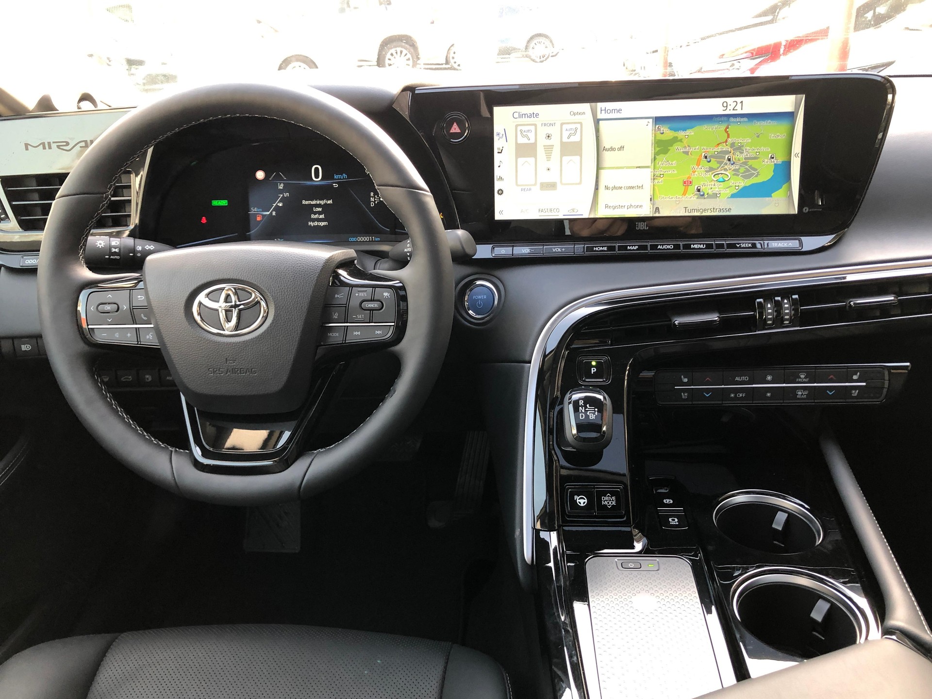TOYOTA Mirai Fuel Cell Platinum-image-10