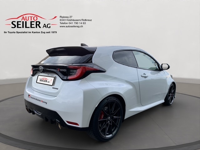 TOYOTA Yaris 1.6 GR Sport-showroom-element-3
