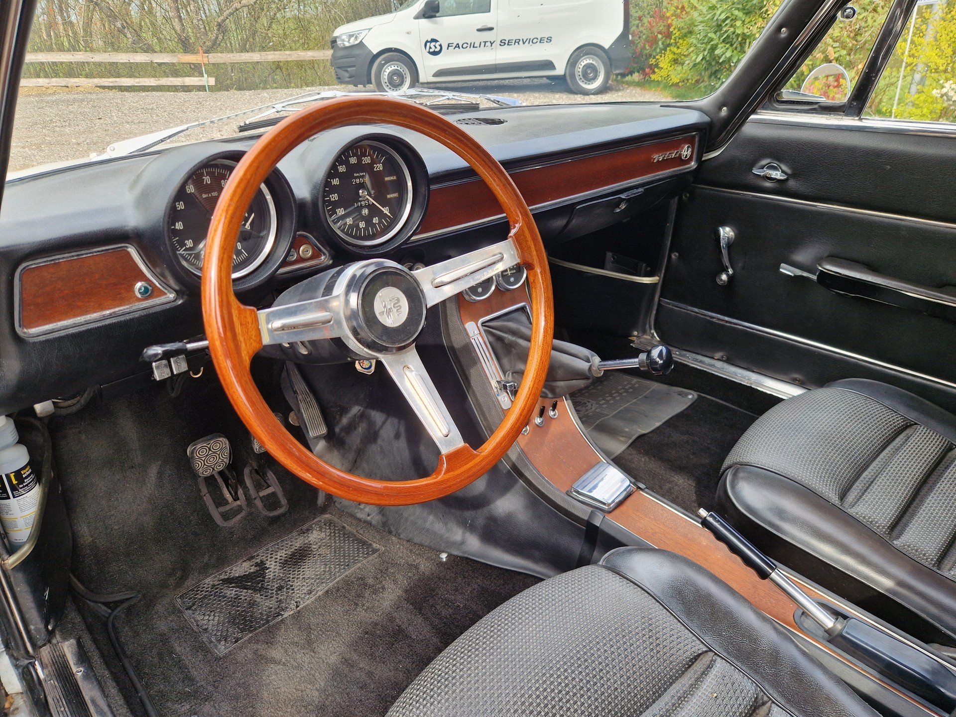 ALFA ROMEO GT-image-7