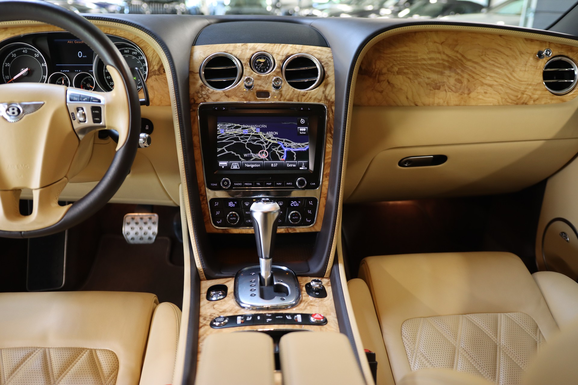 BENTLEY Continental GT 6.0 W12-image-11
