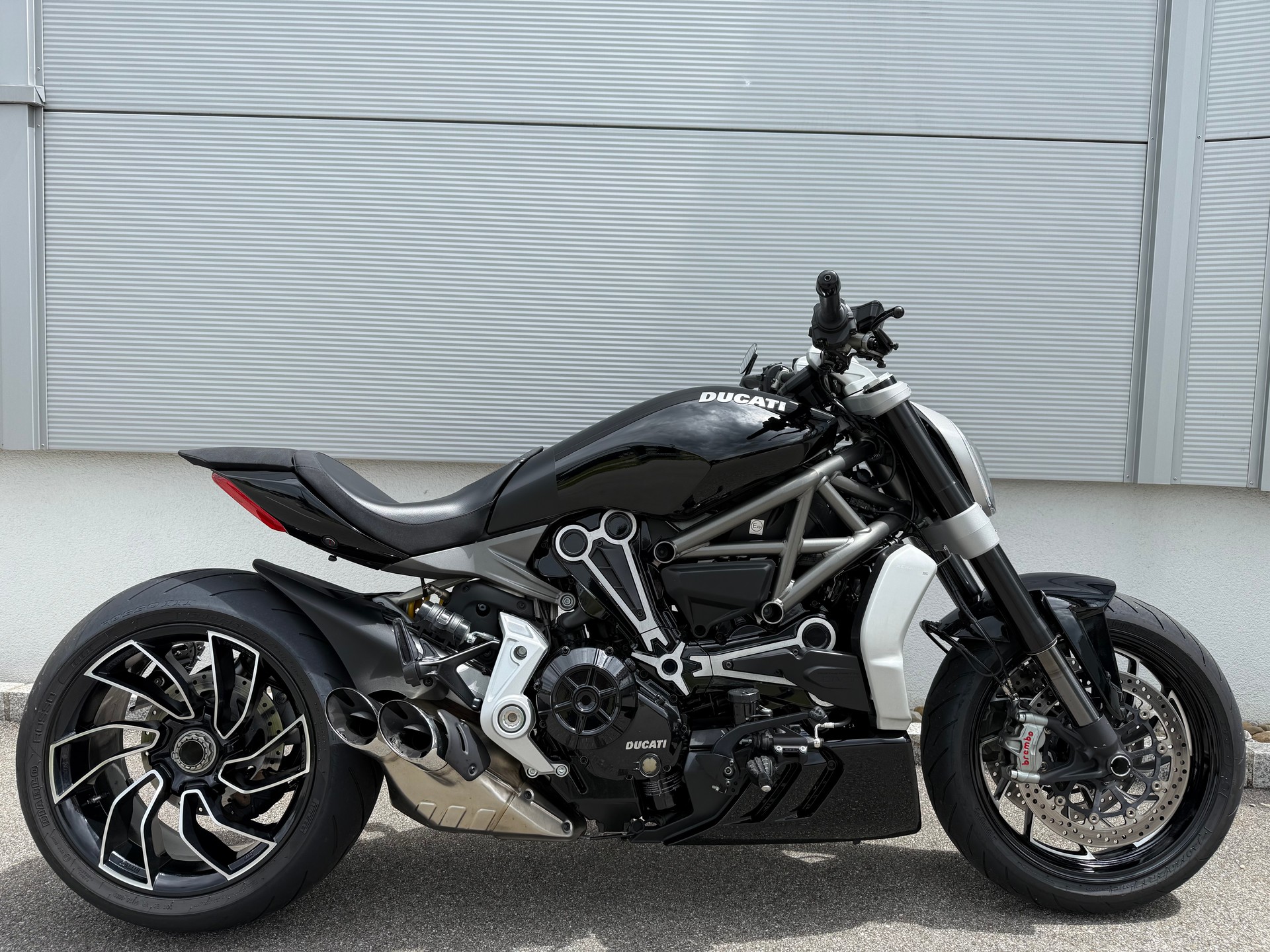 DUCATI XDiavel 1260 S-image-0