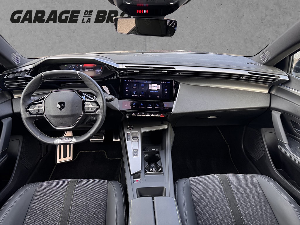PEUGEOT 308 SW 1.6 PHEV 180 GT-image-13