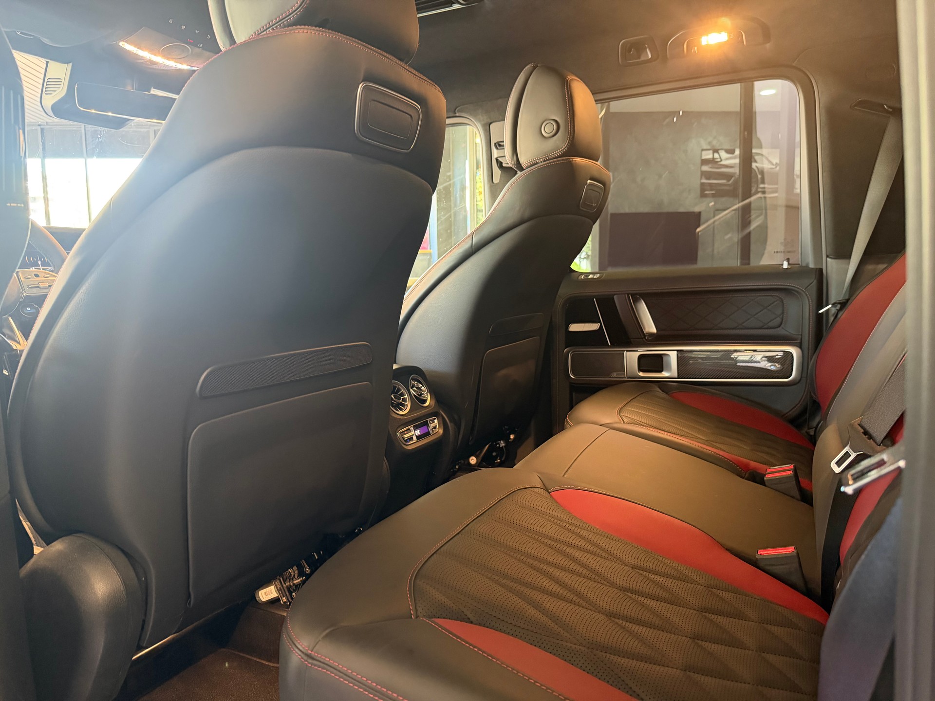 MERCEDES-BENZ G 63 AMG 4x4 Speedshift Plus G-Tronic-image-13