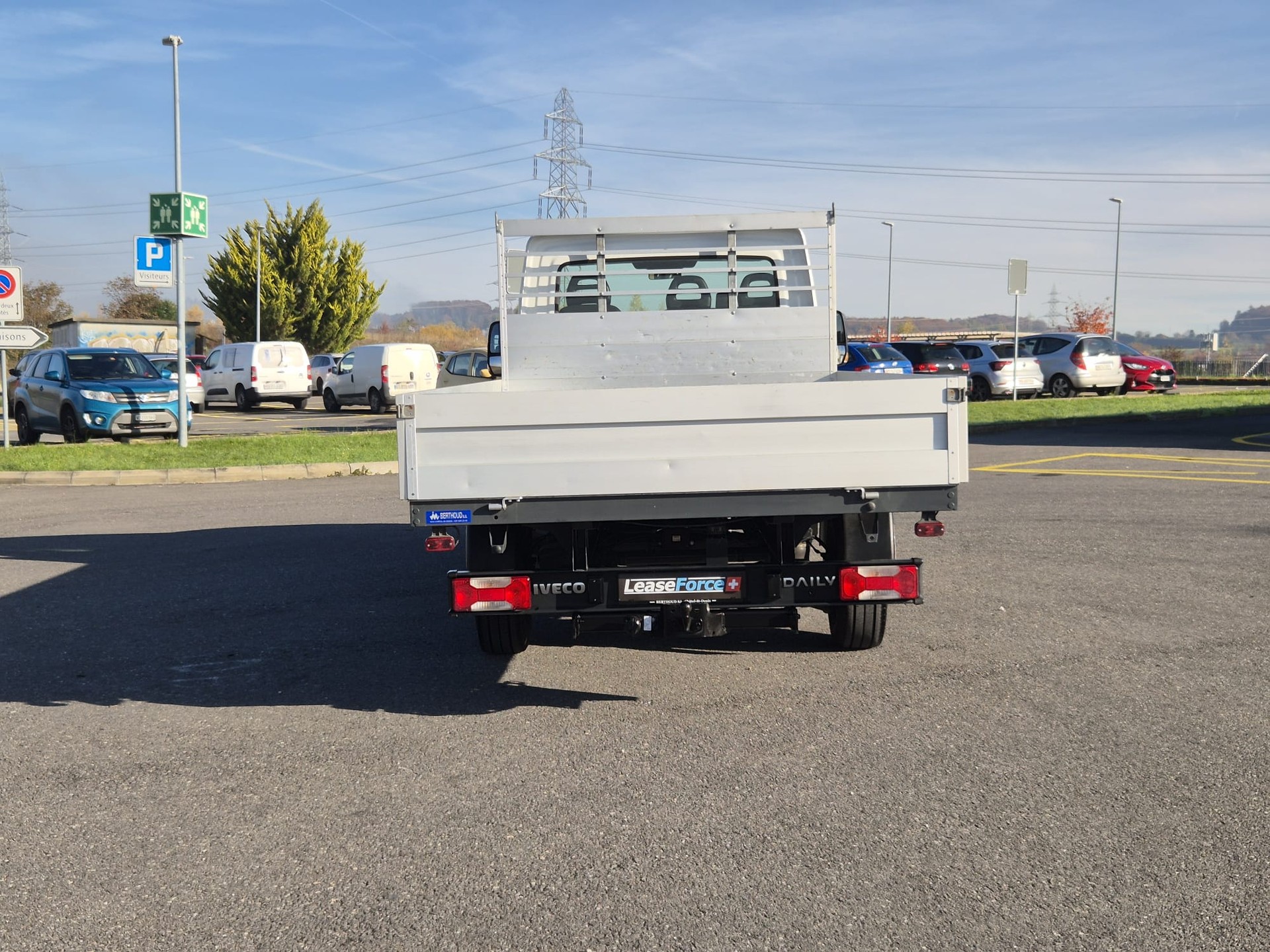 IVECO 35 S 16-image-10