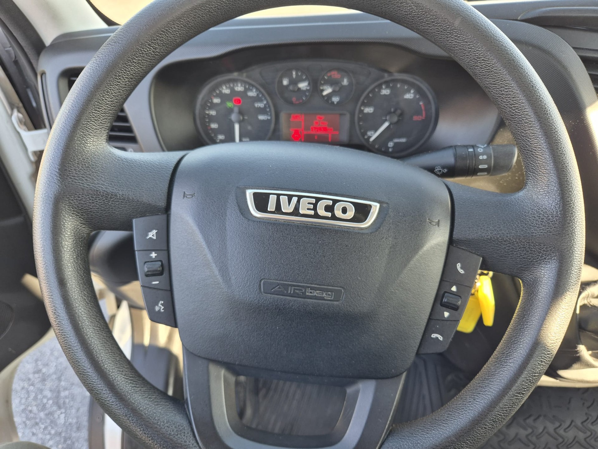 IVECO 35 S 16-image-20