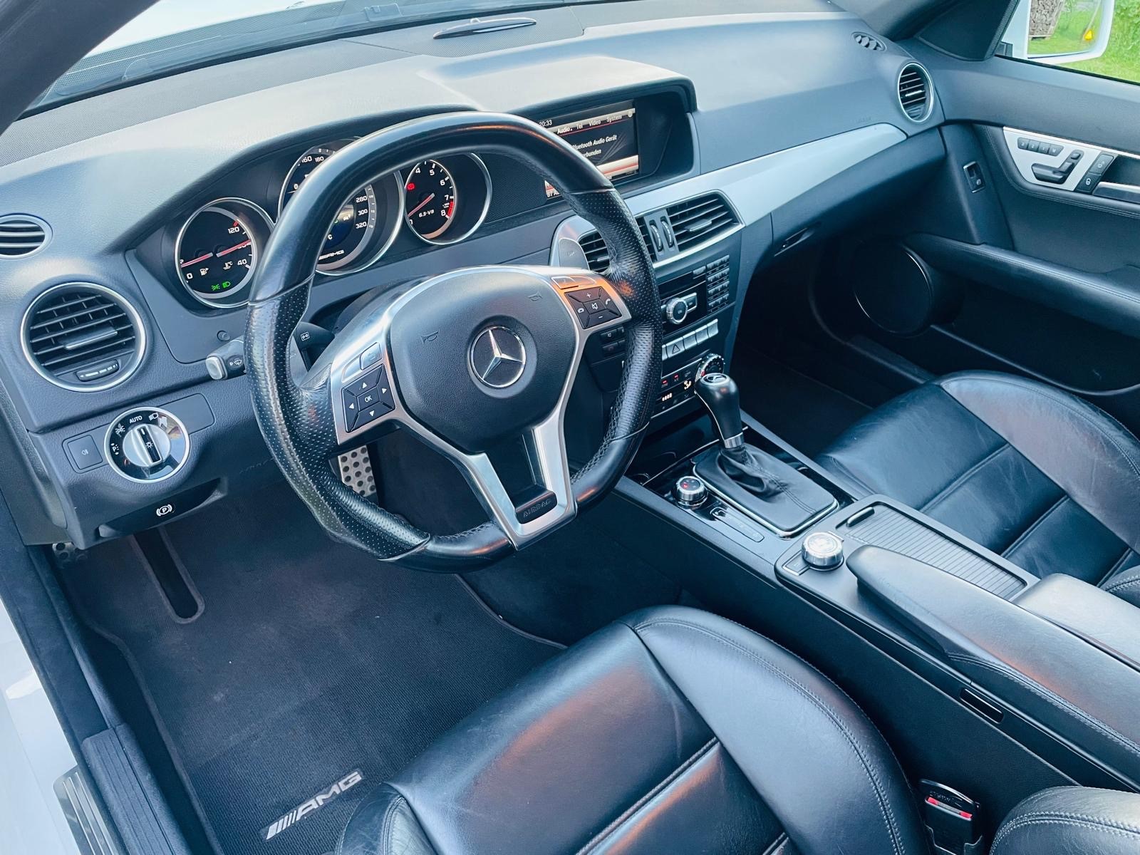 MERCEDES-BENZ C 63 AMG Avantgarde Speedshift MCT-image-10