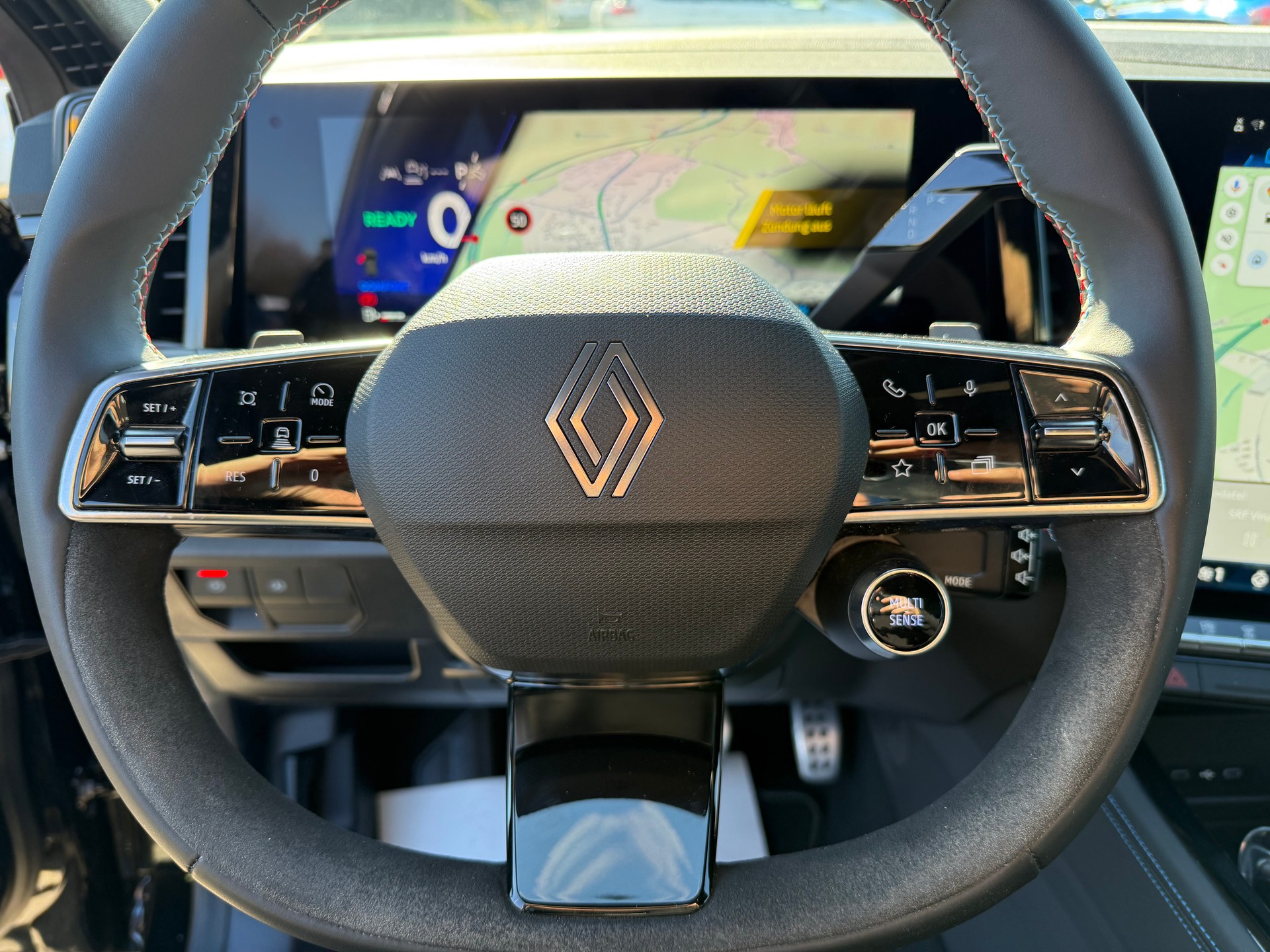 RENAULT Rafale 1.2 E-Tech Hybrid 200 Esprit Alpine-image-13