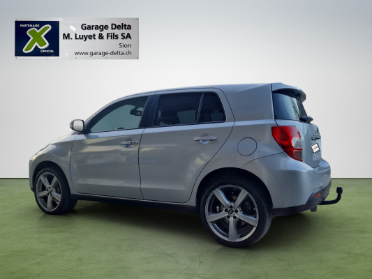 TOYOTA UrbanCr. 1.4D-4D Sol 4WD-showroom-element-3