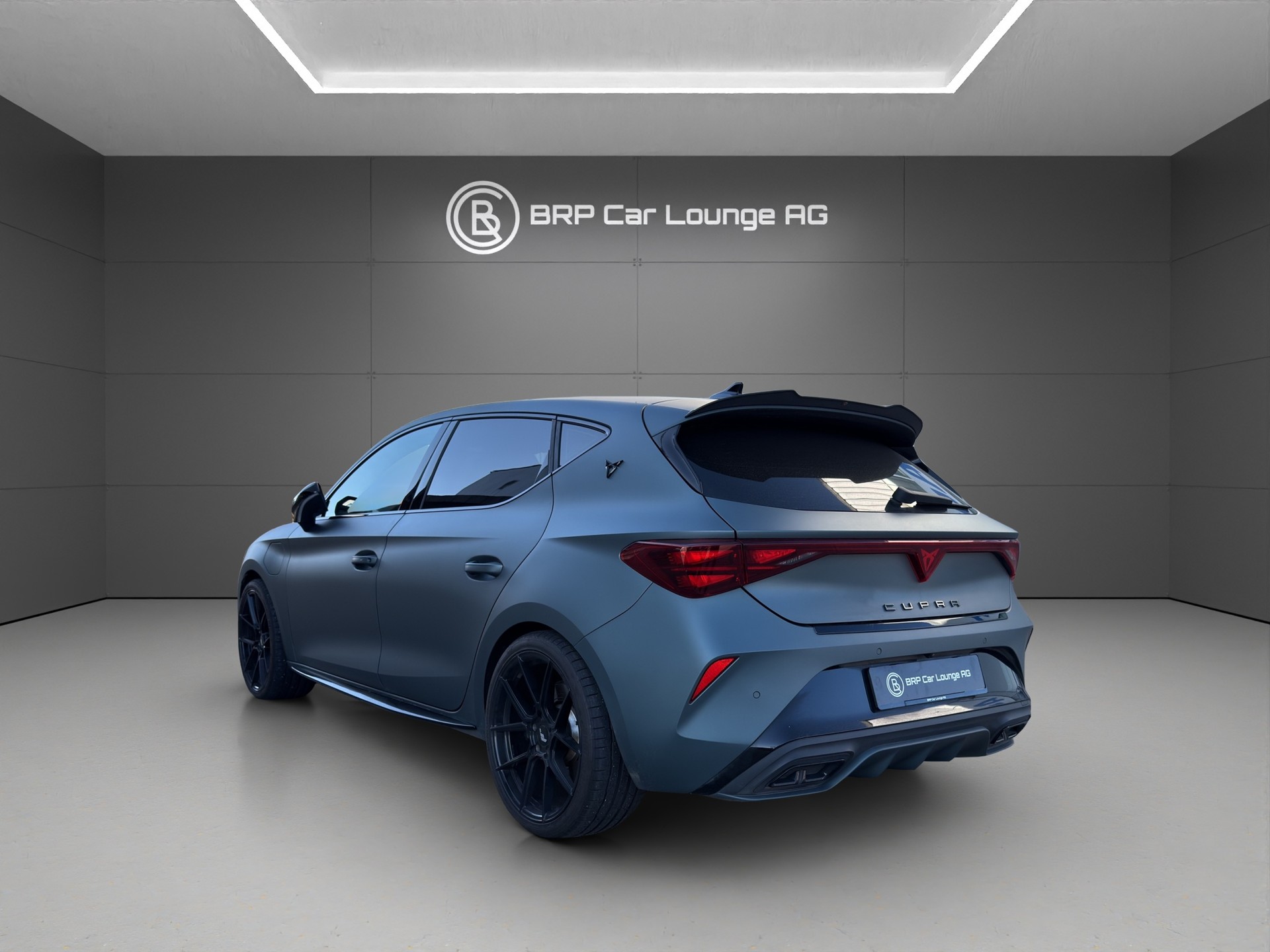 CUPRA LEON 272 PS PlugIn Hybrid *Japan Racing Felgen *-showroom-element-2