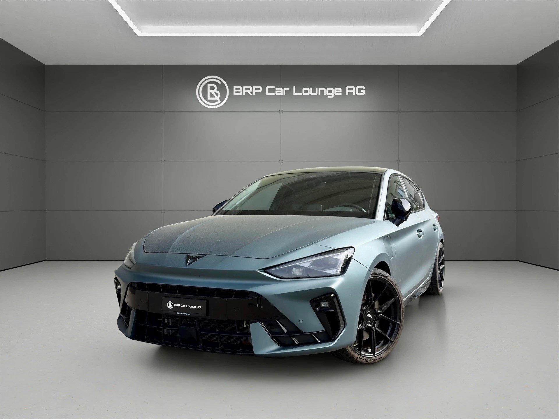 CUPRA LEON 272 PS PlugIn Hybrid *Japan Racing Felgen *