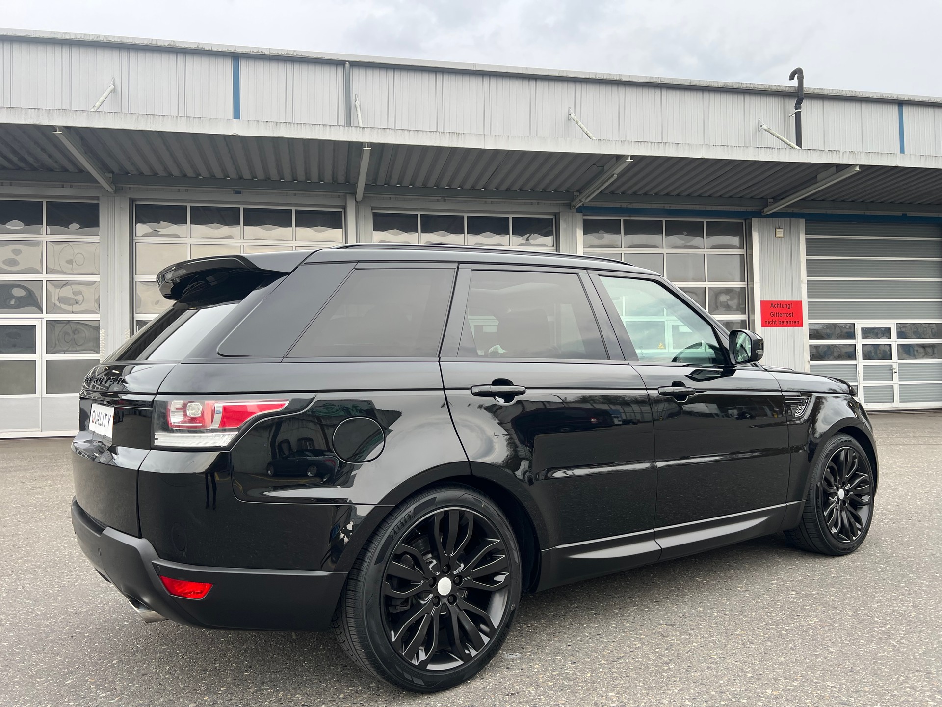 LAND ROVER Range Rover Sport 3.0 V6 SC HSE Dynamic Automatic-image-6