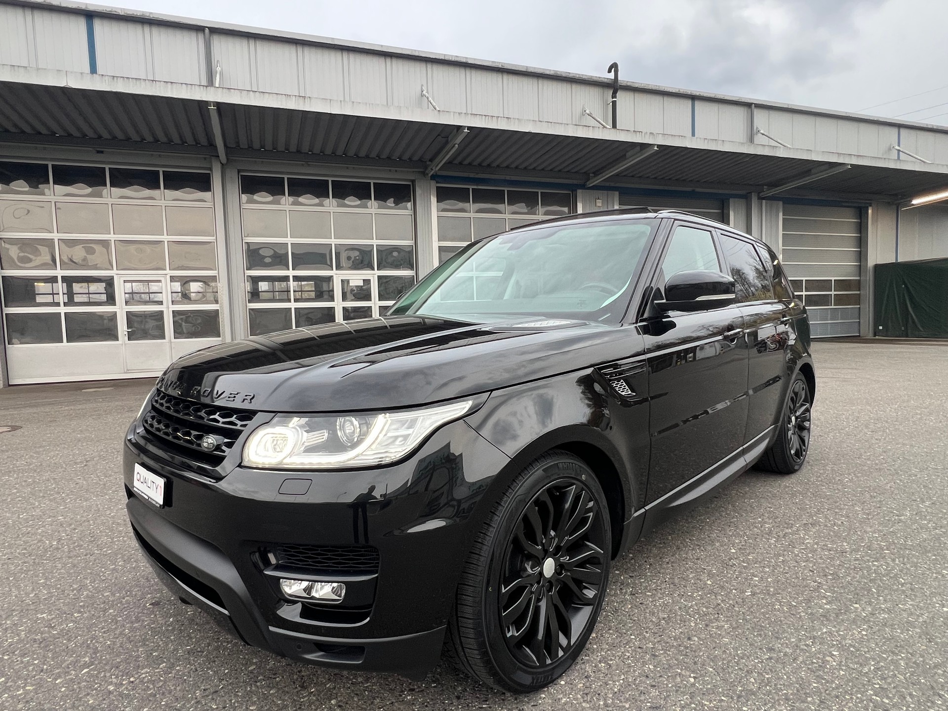 LAND ROVER Range Rover Sport 3.0 V6 SC HSE Dynamic Automatic-showroom-element-1