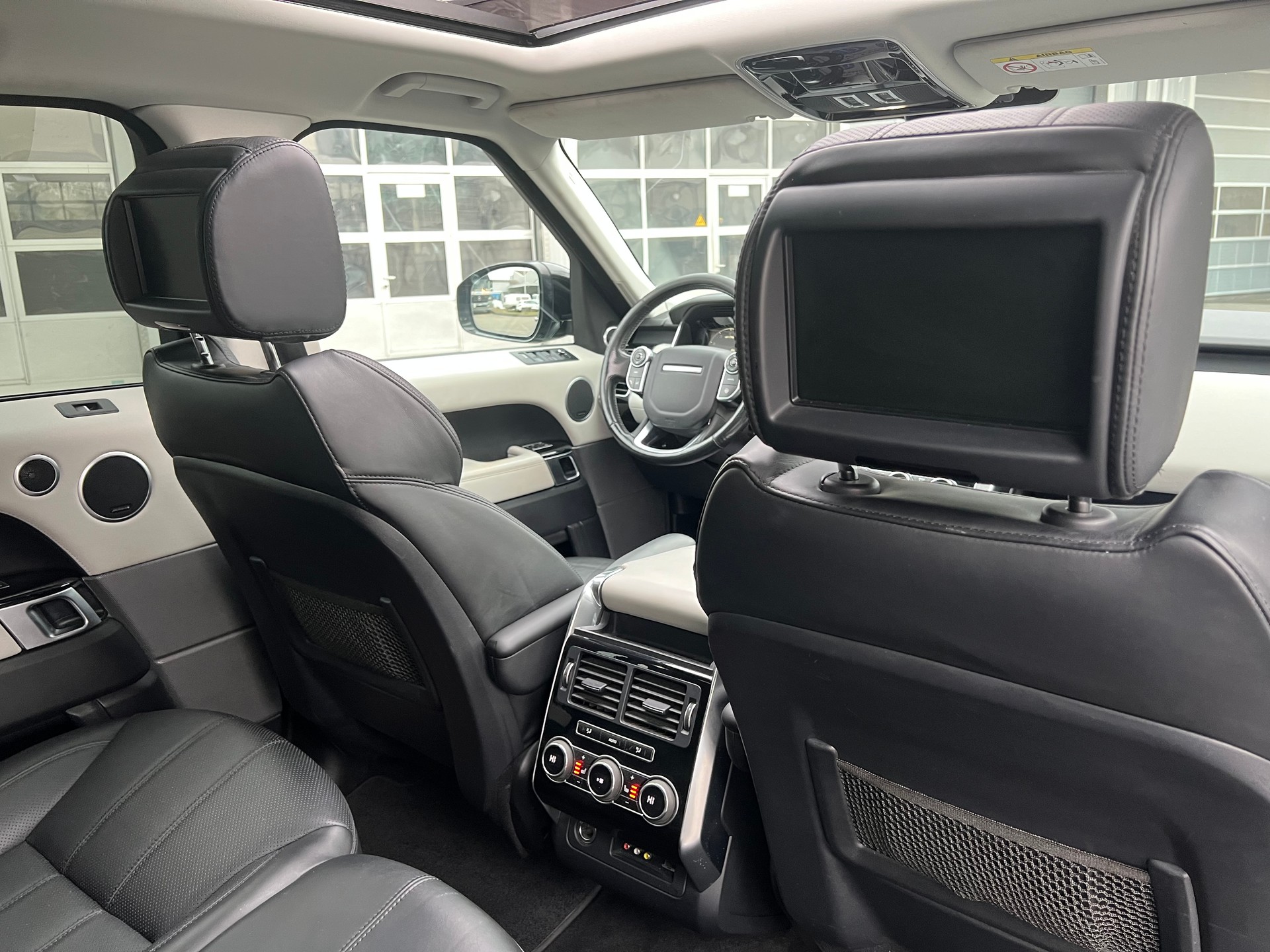 LAND ROVER Range Rover Sport 3.0 V6 SC HSE Dynamic Automatic-image-11
