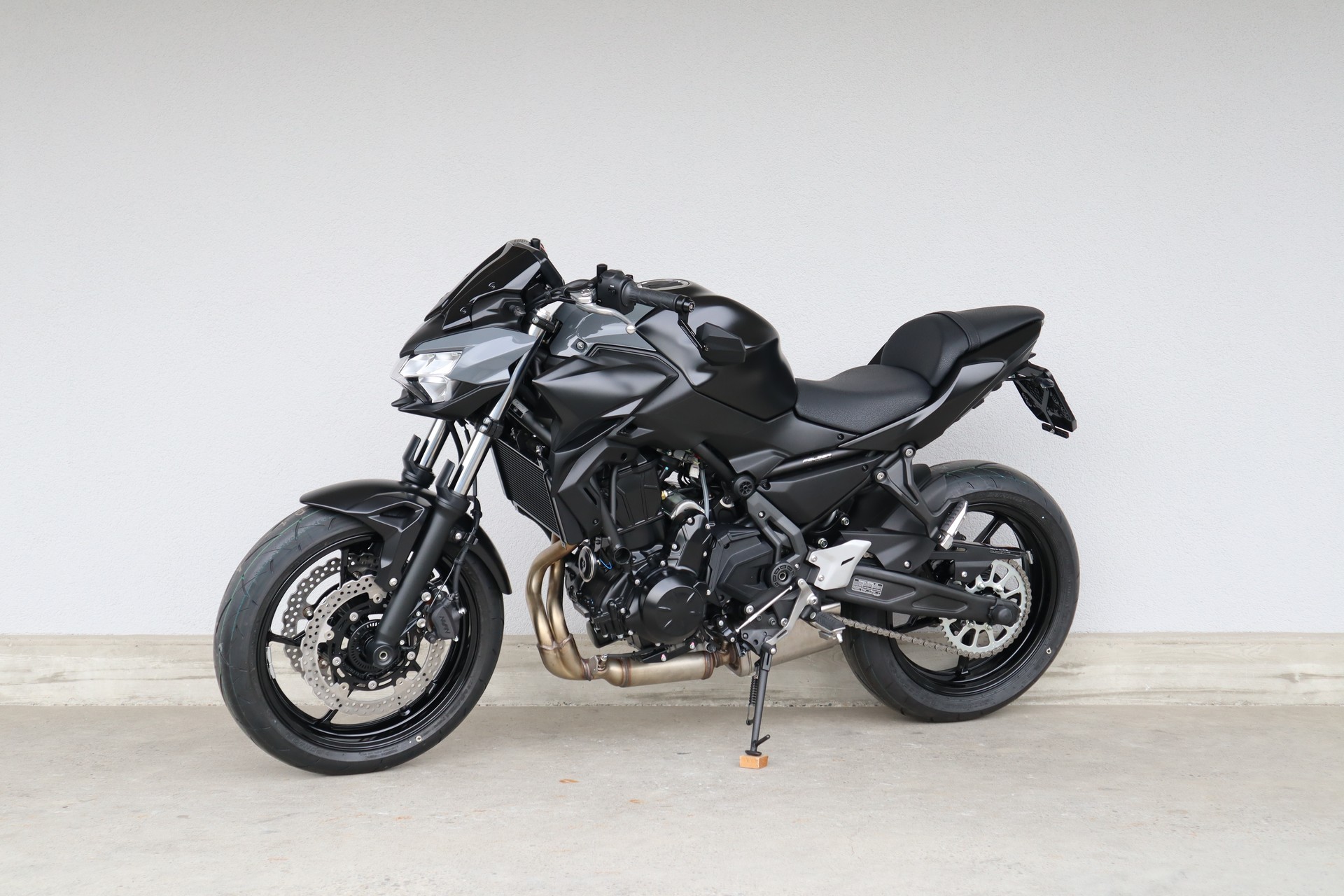 KAWASAKI Z 650-image-4