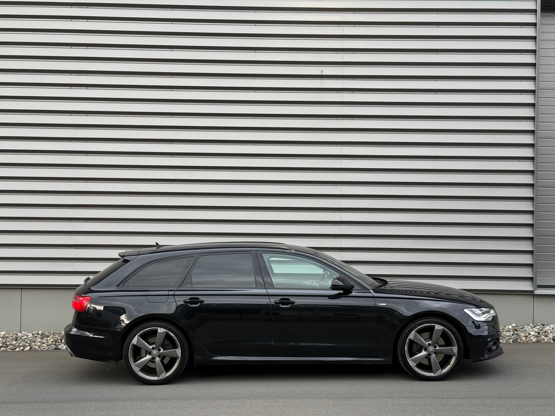 AUDI A6 3.0 BiTDI V6 quattro tiptronic-image-1