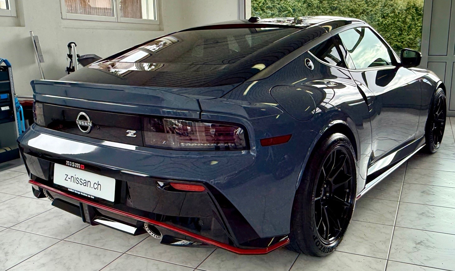 NISSAN Z 400 Nismo MY 2024-showroom-element-3