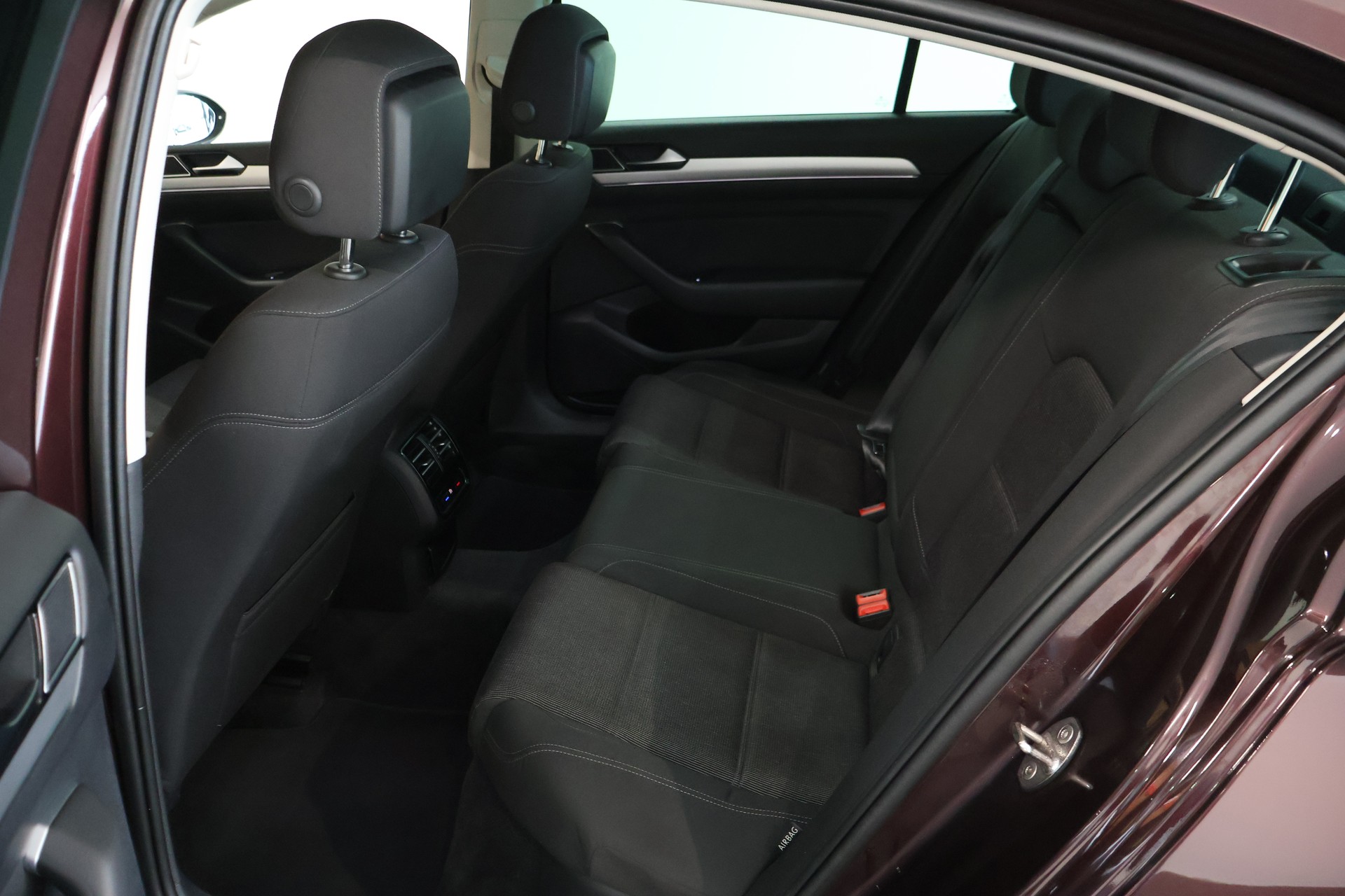 VW Passat 2.0 TDI BMT Comfortline DSG 4Motion-image-11