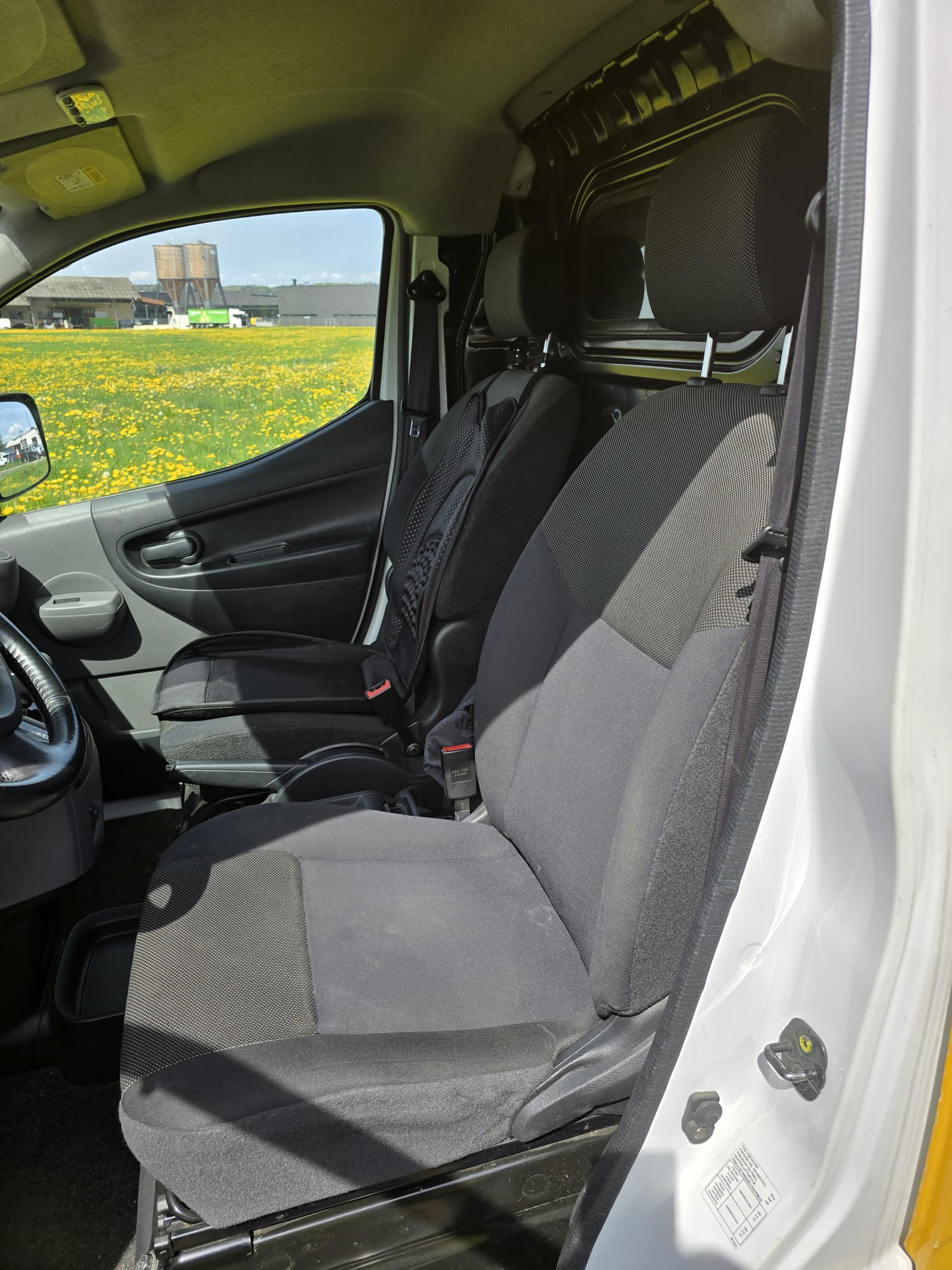 NISSAN e-NV200 Premium (incl. battery)-image-15