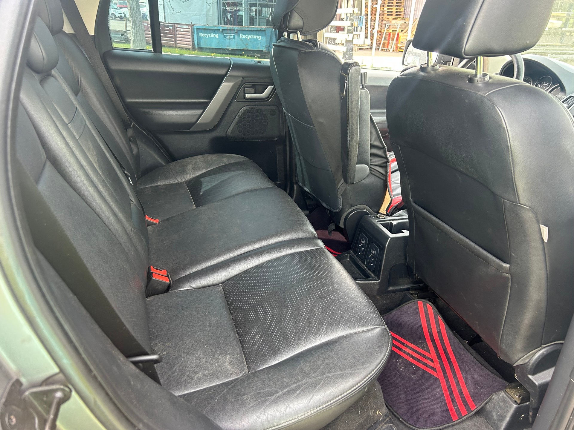 LAND ROVER Freelander 2.2 TD4 S Automatic-image-9