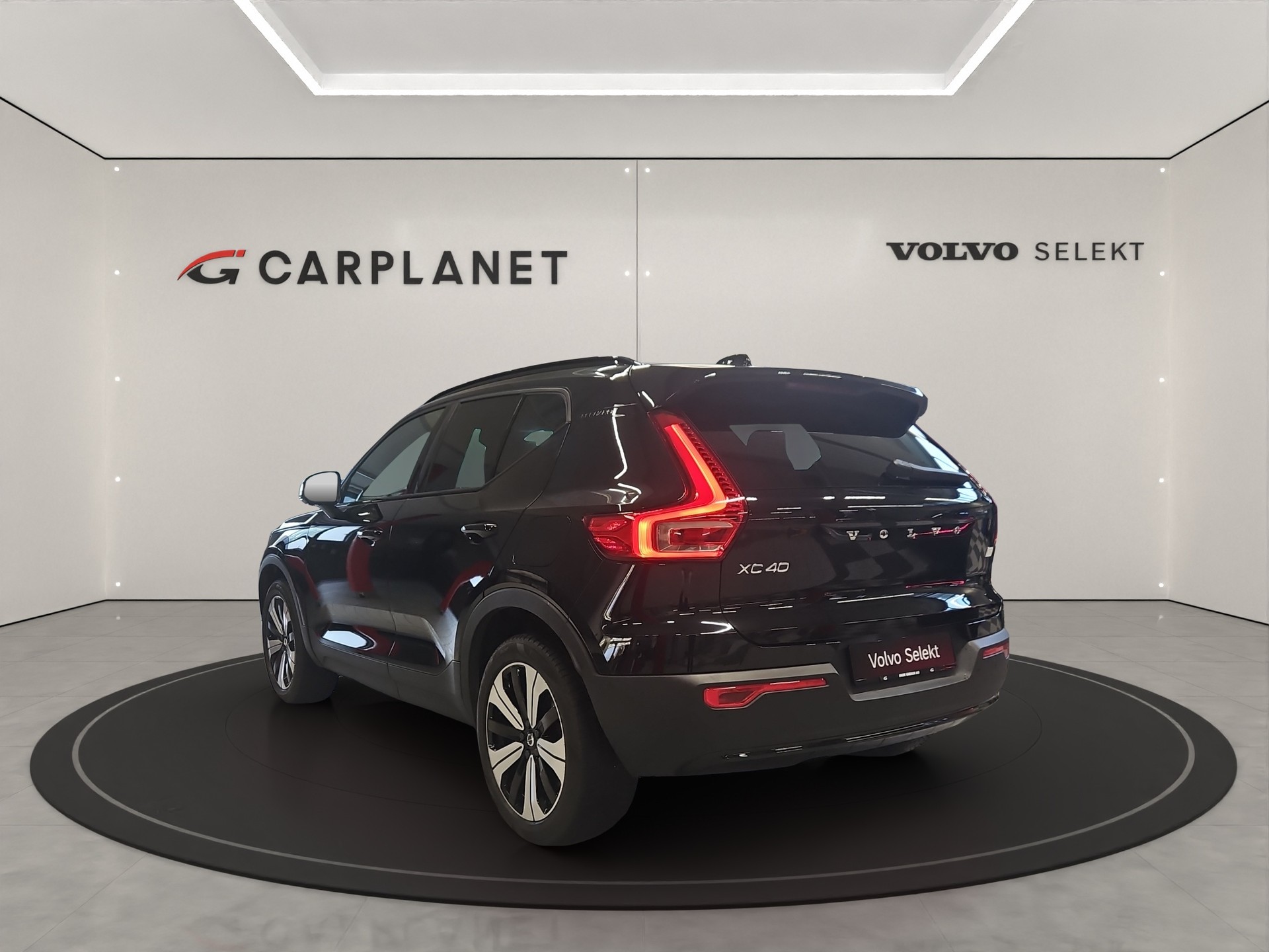 VOLVO XC40 P8 Twin Ultimate AWD-showroom-element-2