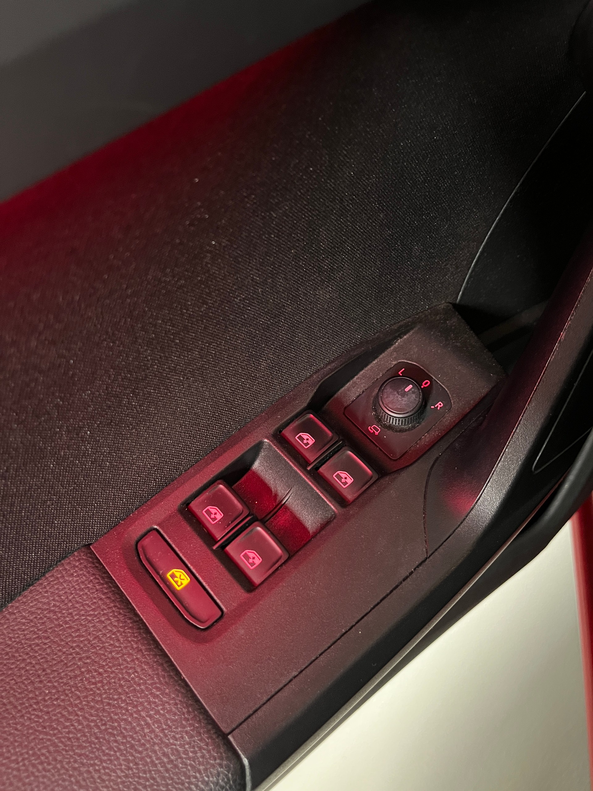 SEAT 1.0 TSI 110 FR DSG-image-10