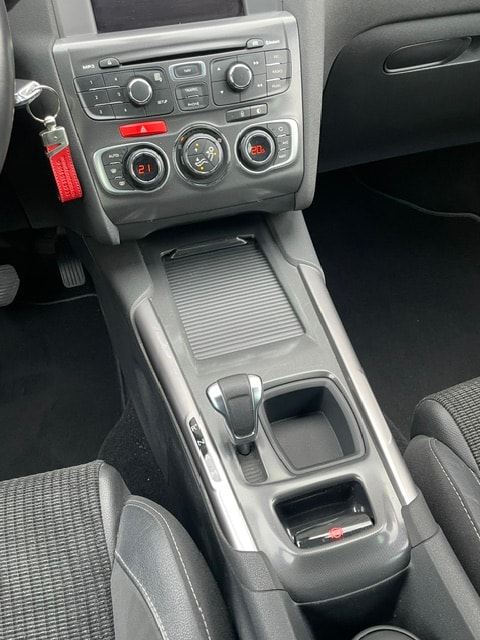 CITROEN C4 Berline 1.6 THP Exclusive EGS6-image-19