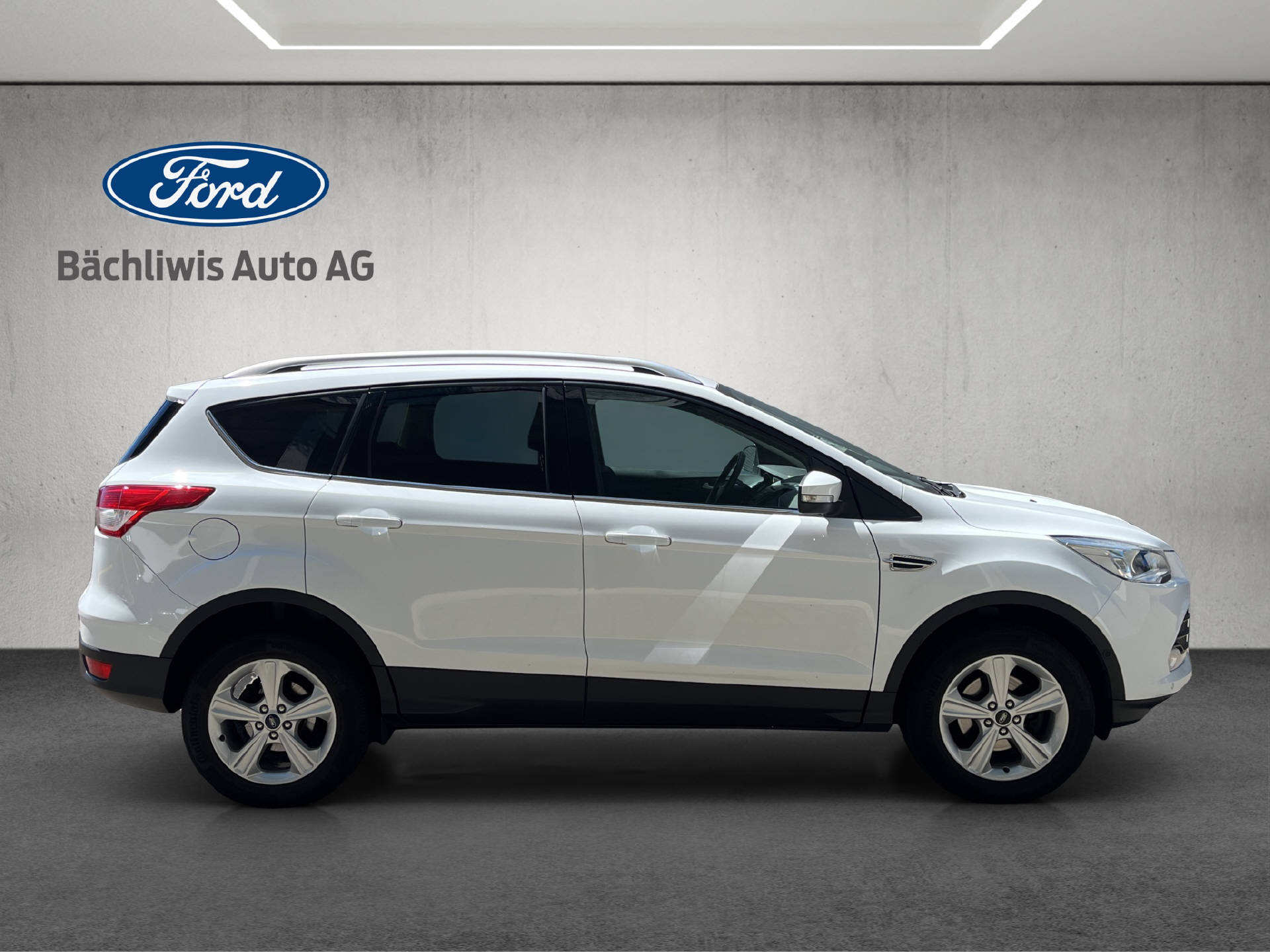 FORD Kuga 1.5 EcoB 150 Titanium 2WD-image-5