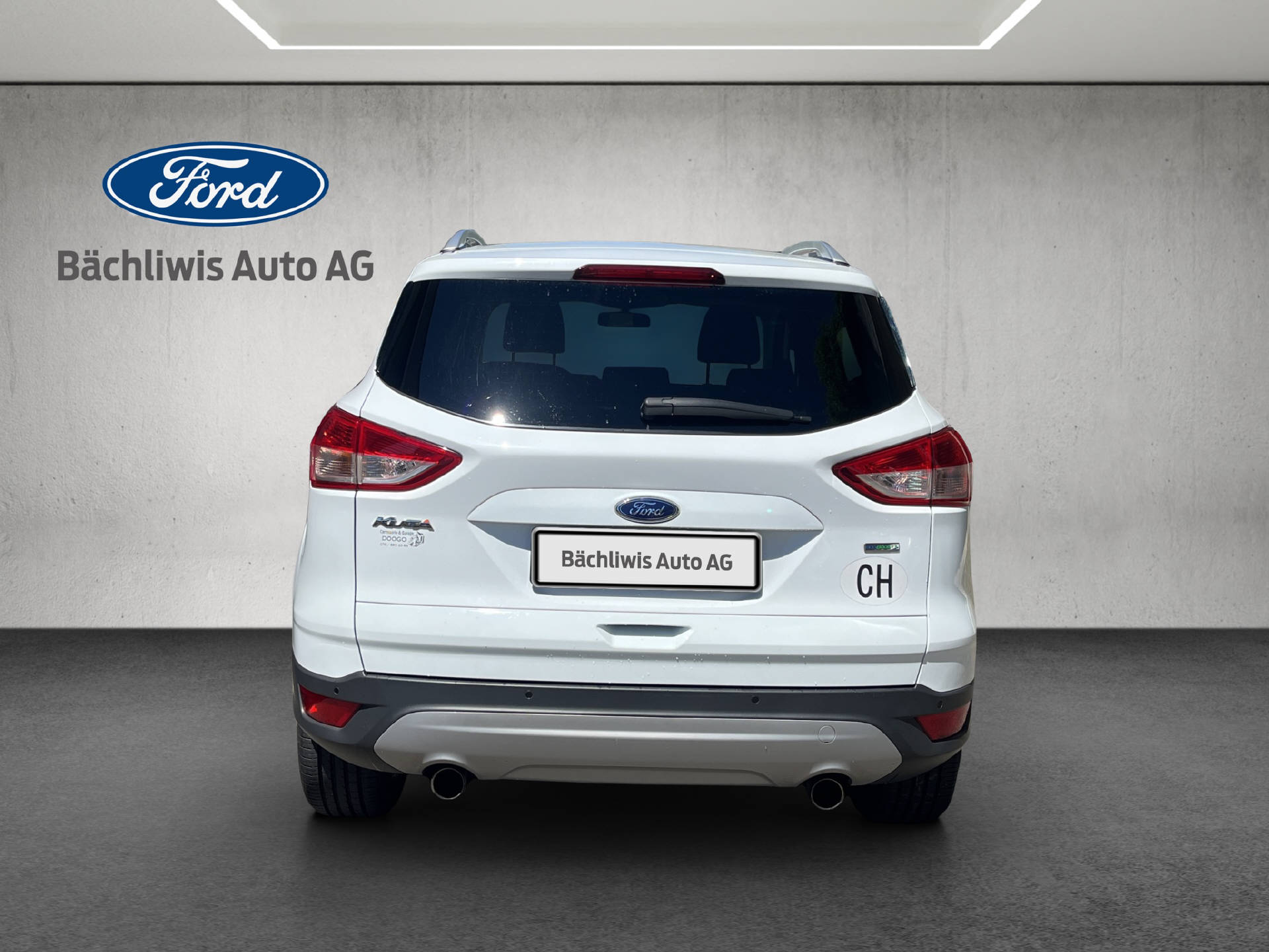 FORD Kuga 1.5 EcoB 150 Titanium 2WD-showroom-element-3