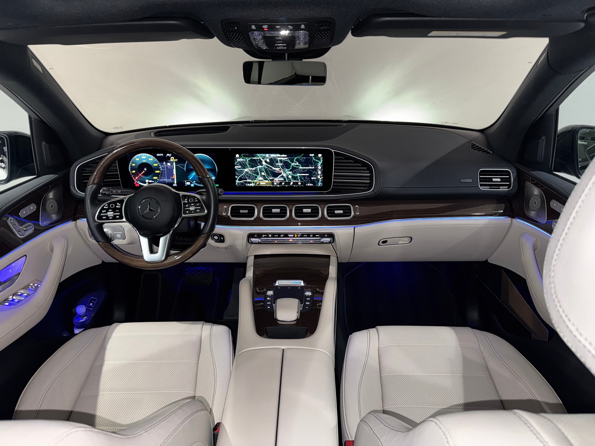 MERCEDES-BENZ GLE 400 d 4Matic AMG Line 9G-Tronic | 1.Hand | Werksgarantie | Inkl. Dachbox |-image-12