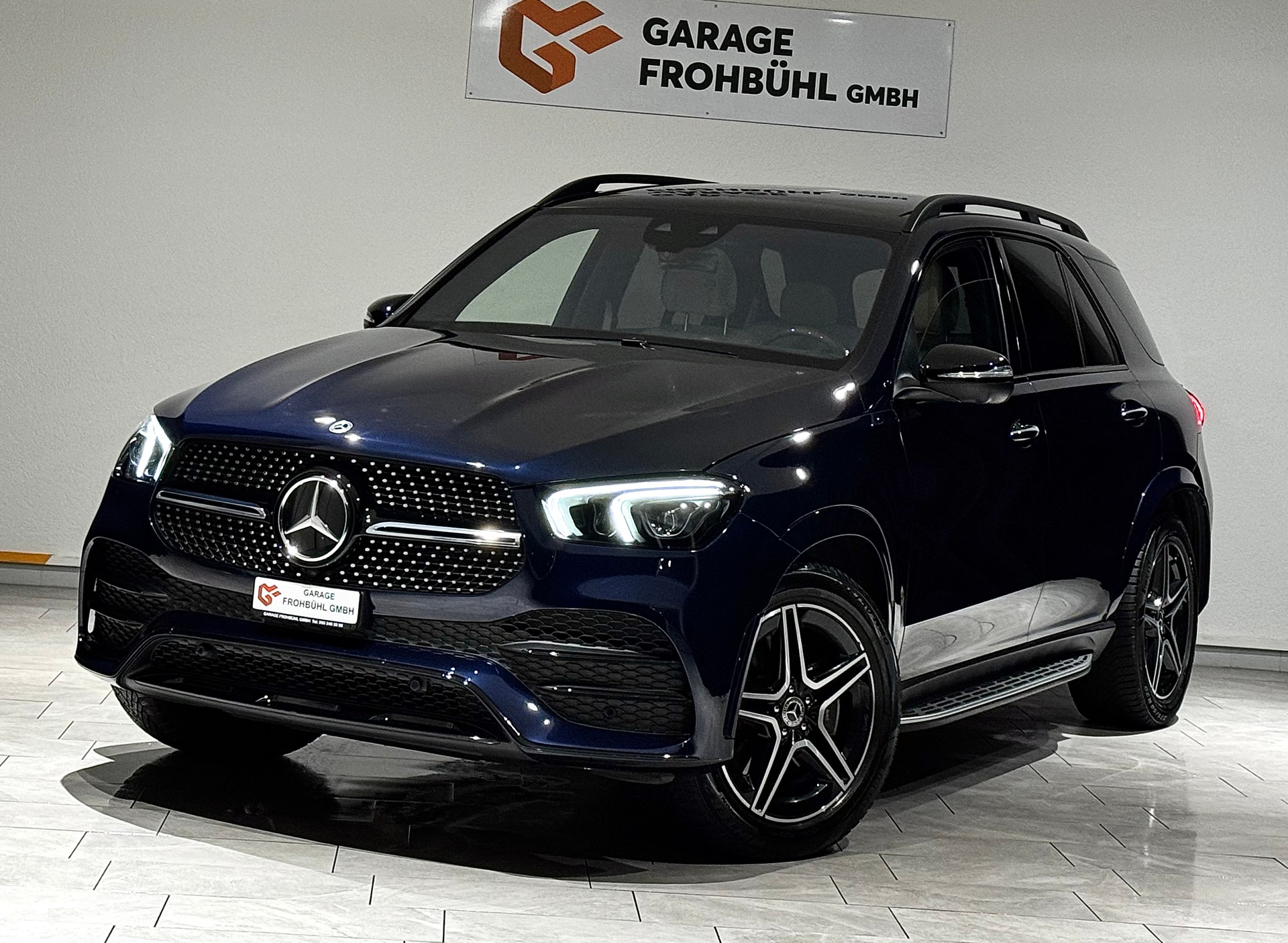 MERCEDES-BENZ GLE 400 d 4Matic AMG Line 9G-Tronic | 1.Hand | Werksgarantie | Inkl. Dachbox |-showroom-element-3