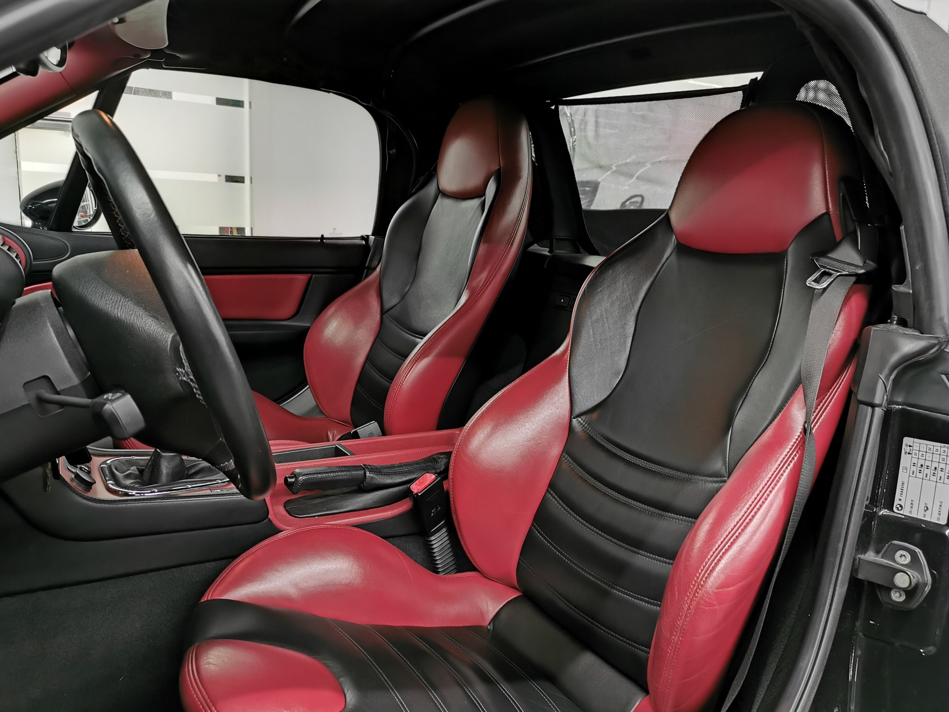 BMW M Roadster-image-13