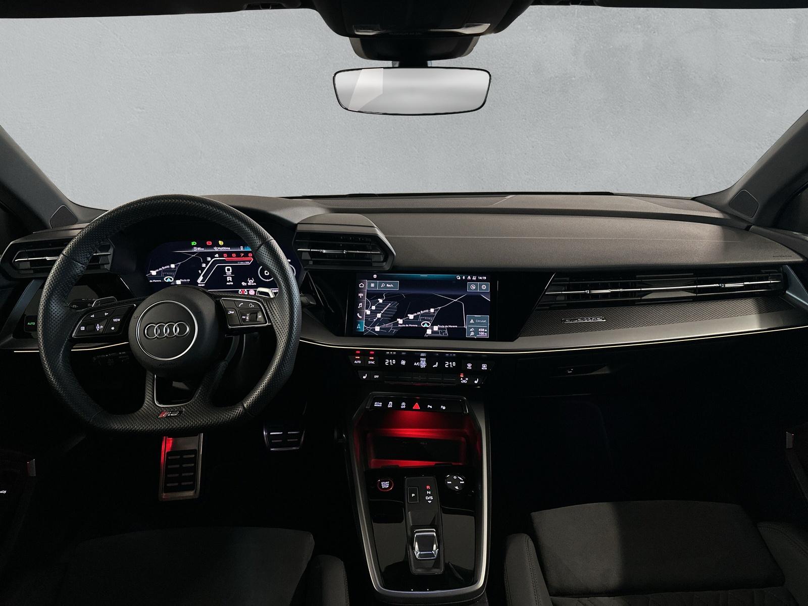 AUDI RS3 Sportback 2.5 TFSI quattro S-Tronic (CH)-image-12