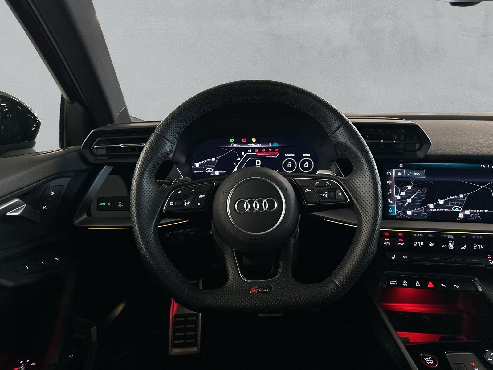 AUDI RS3 Sportback 2.5 TFSI quattro S-Tronic (CH)-image-15