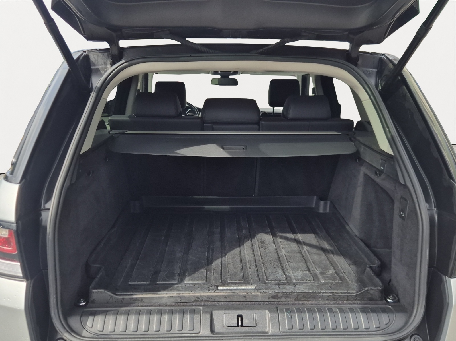 LAND ROVER Range Rover Sport 3.0 SDV6 HSE Dynamic Automatic-image-14