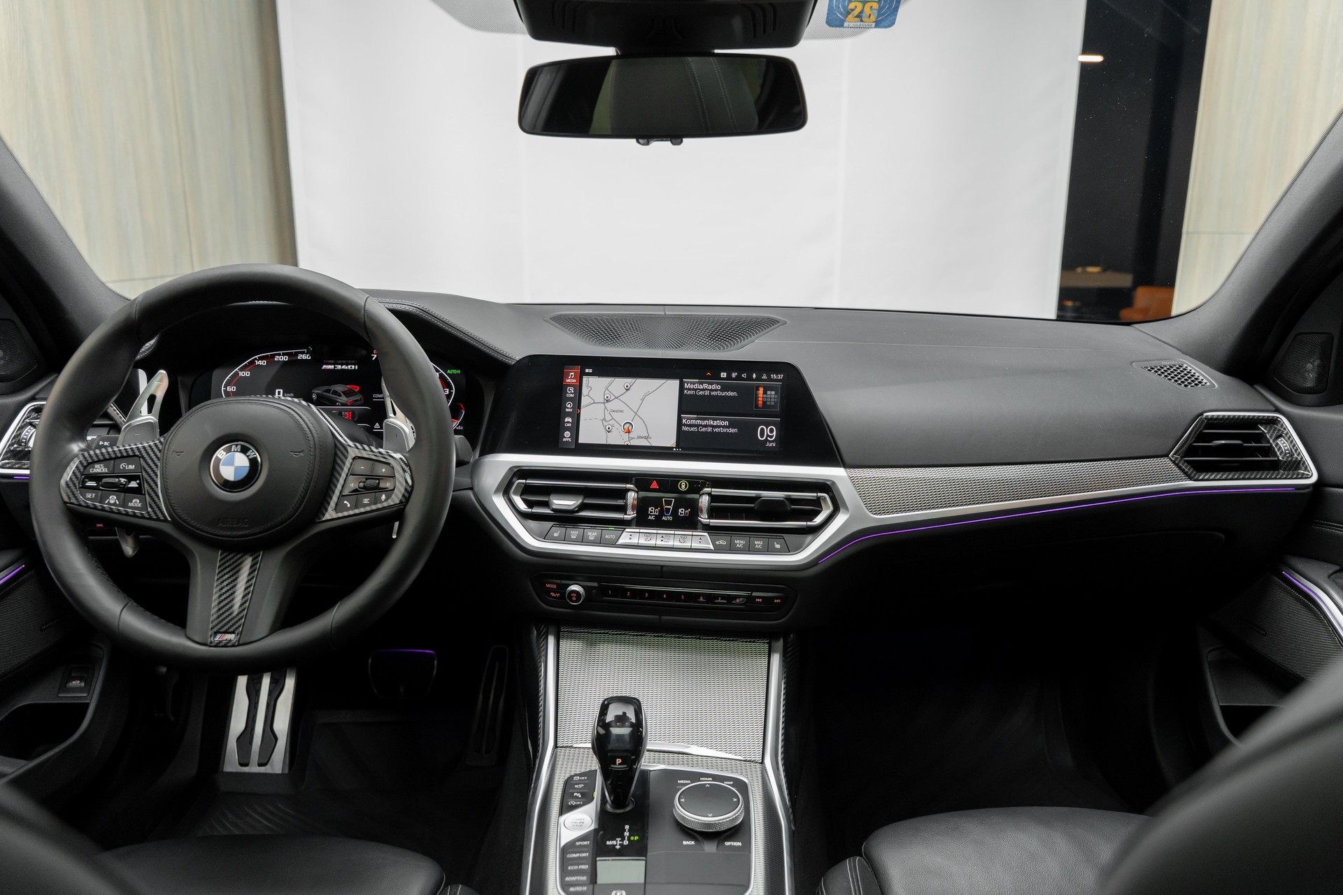 BMW M340i xDrive Steptronic-showroom-element-2