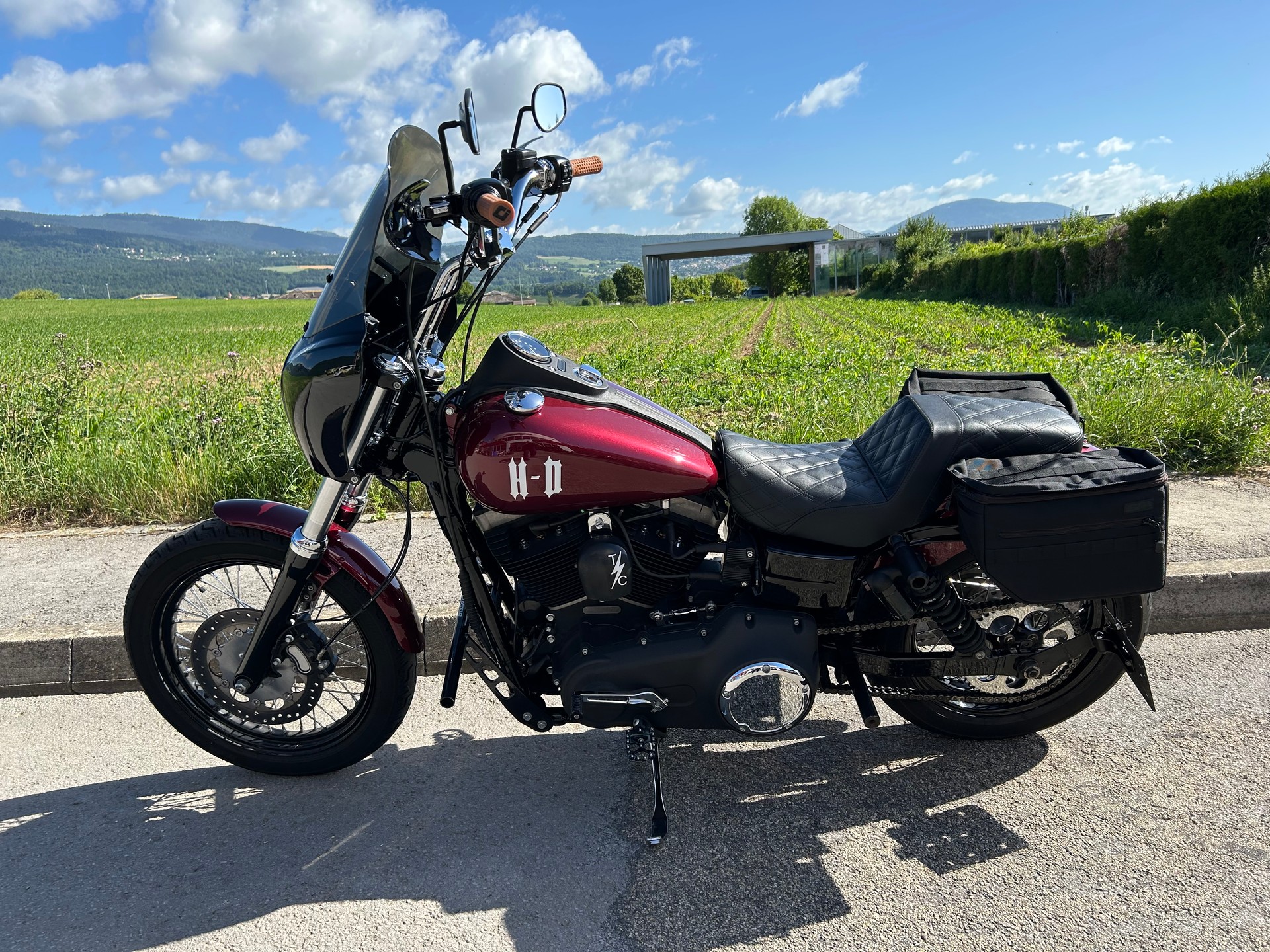 HARLEY-DAVIDSON FXDB Dyna Street Bob 103 ABS-image-4