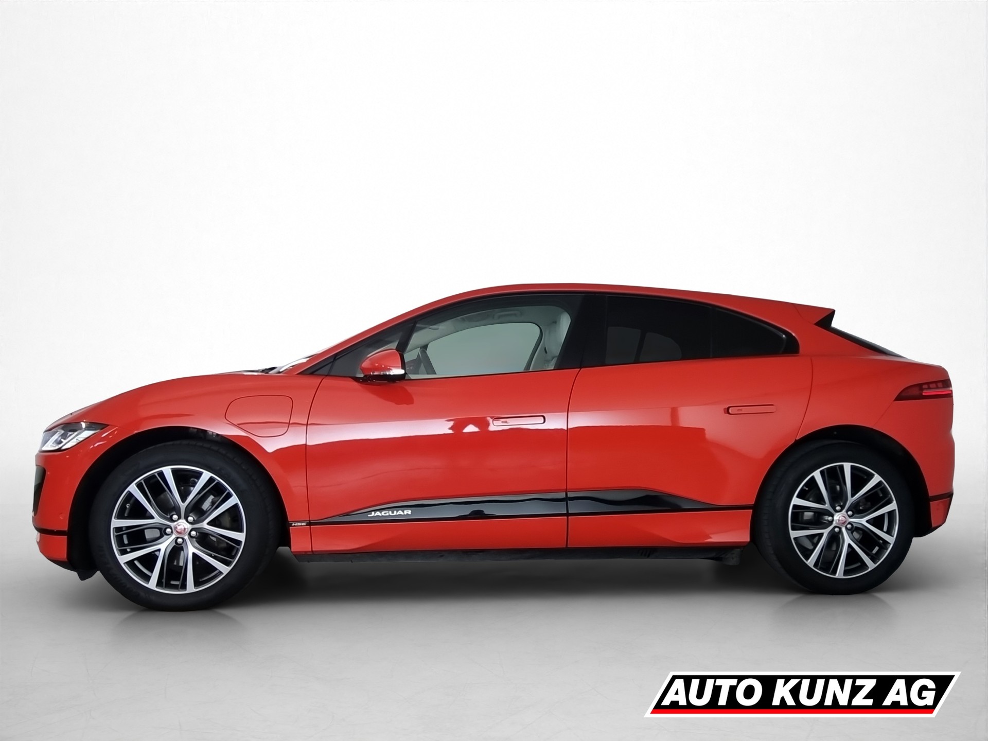 JAGUAR I-Pace EV400 S AWD-showroom-element-2