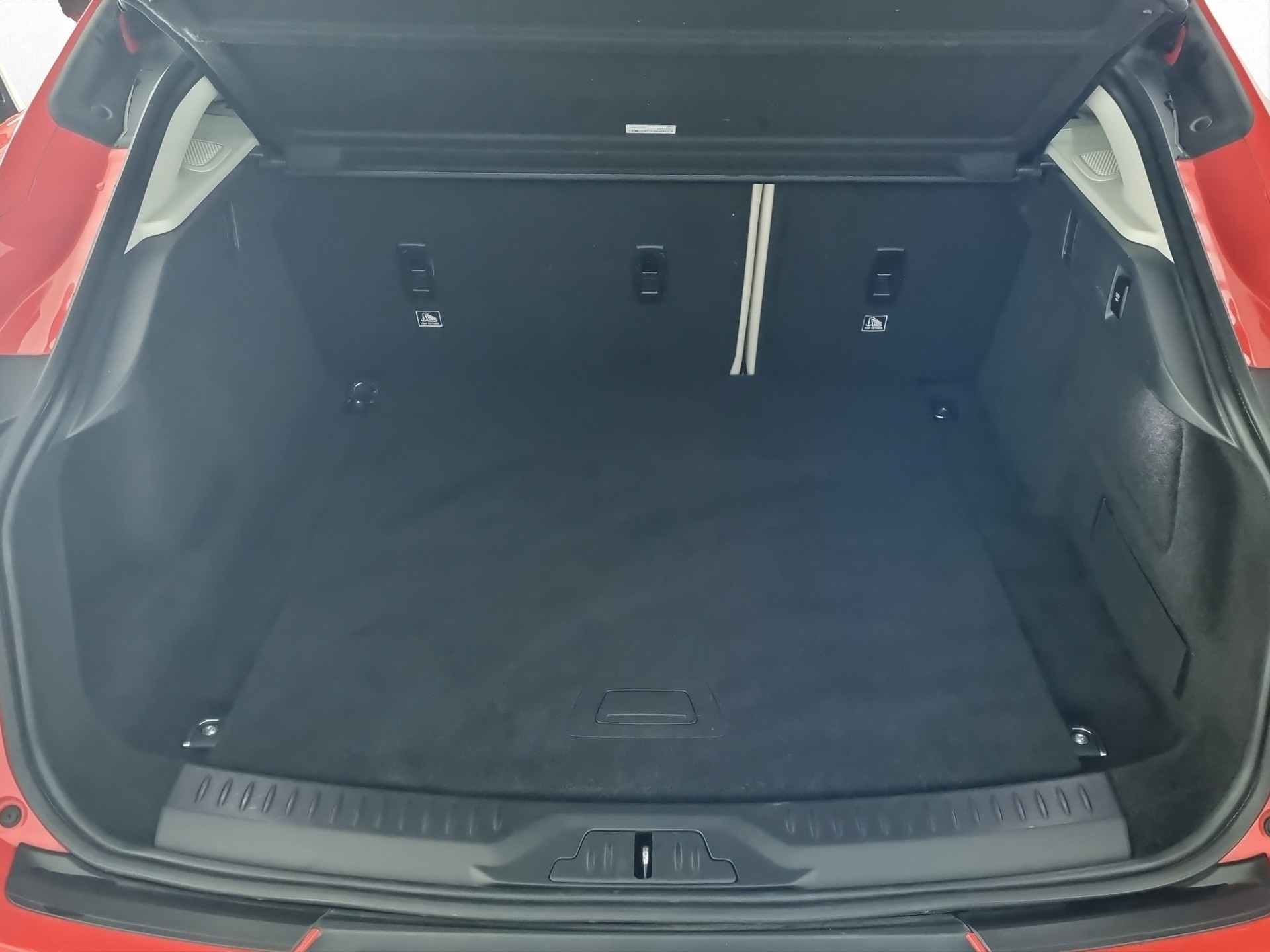 JAGUAR I-Pace EV400 S AWD-image-15