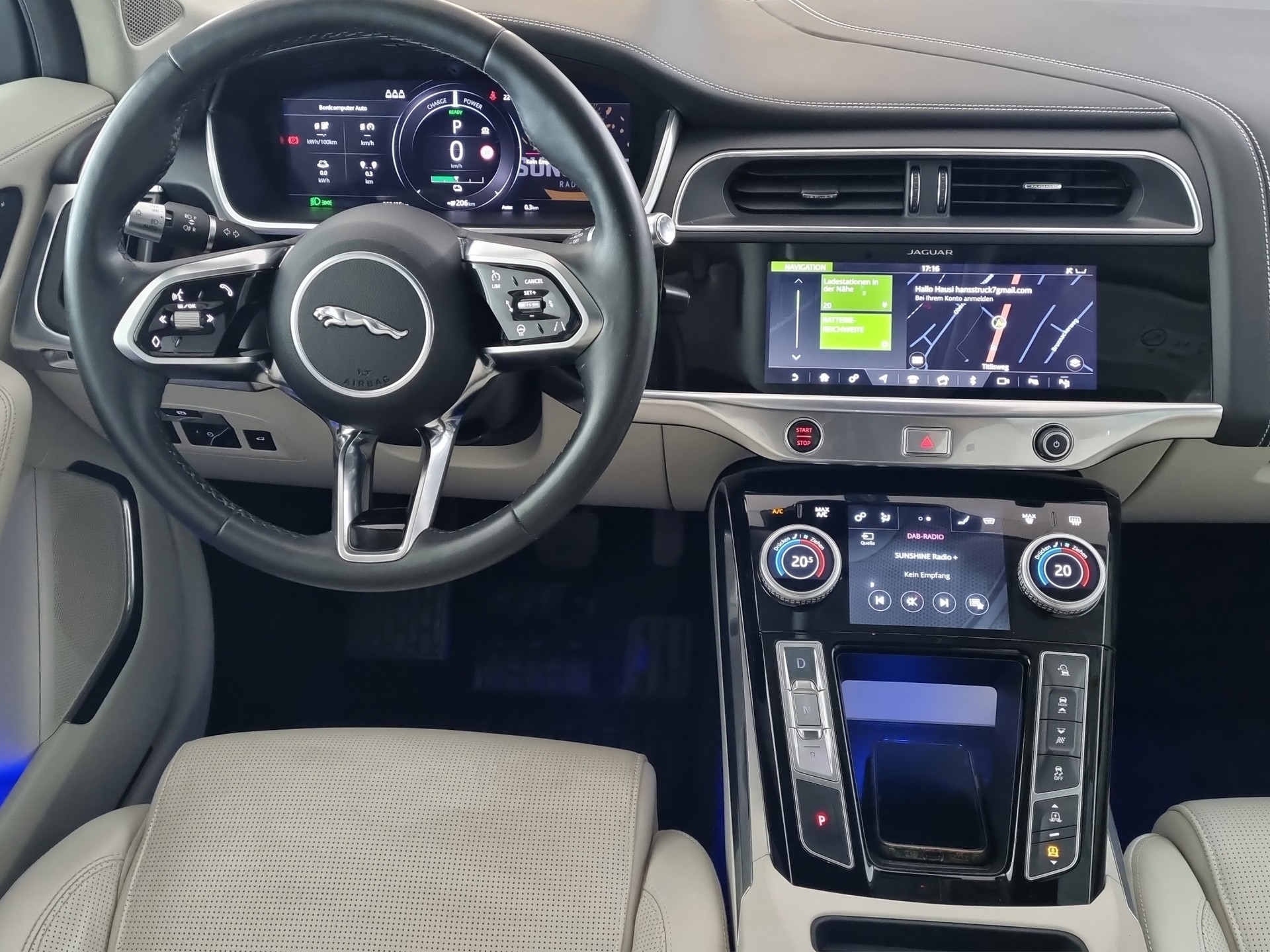 JAGUAR I-Pace EV400 S AWD-image-7