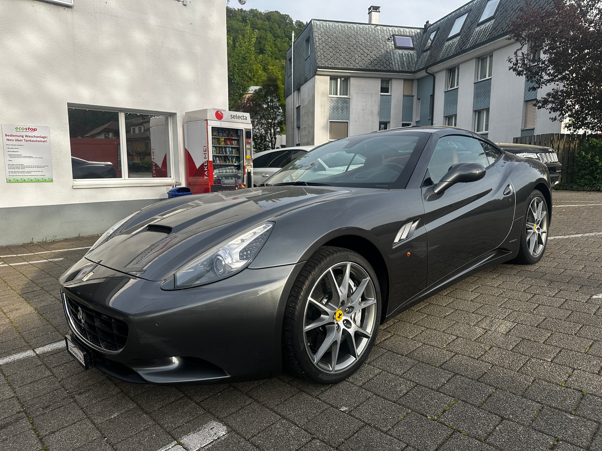 FERRARI California 4.3 V8-image-15