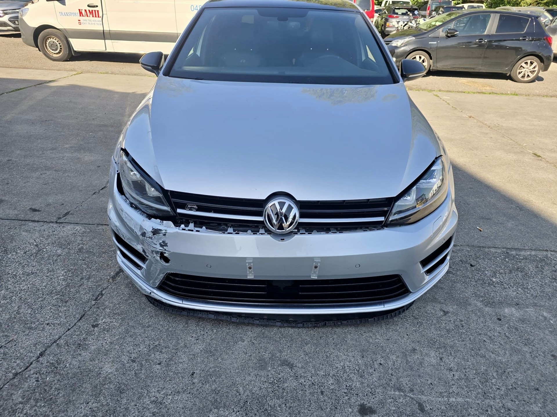 VW Golf 2.0 TSI R 4Motion DSG-image-6