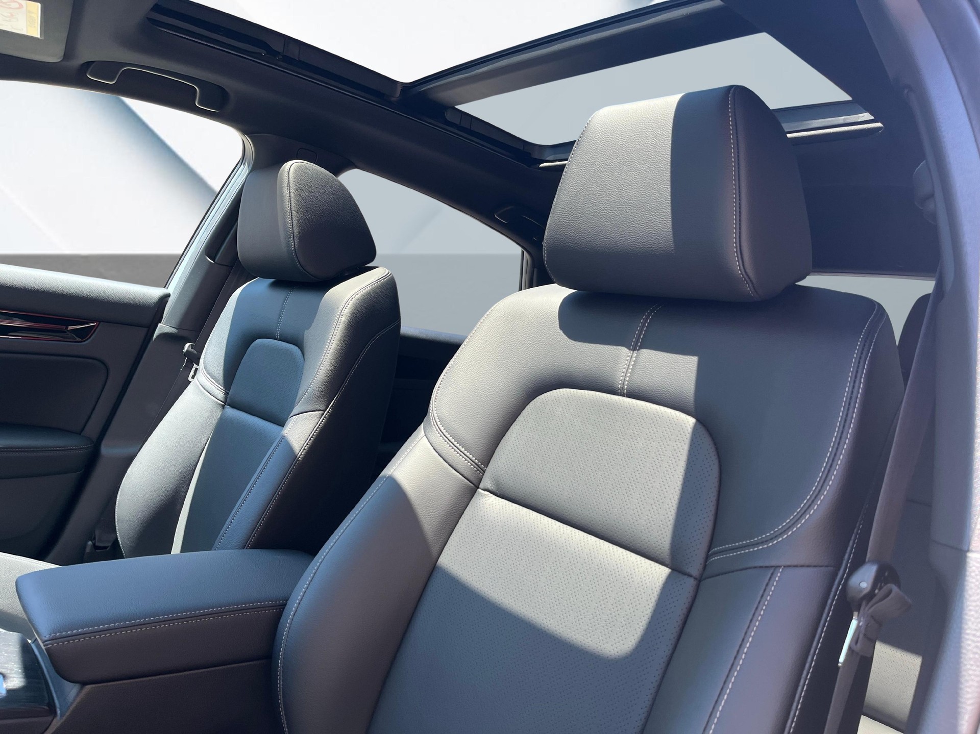 HONDA Civic 2.0 i-MMD Advance-image-9