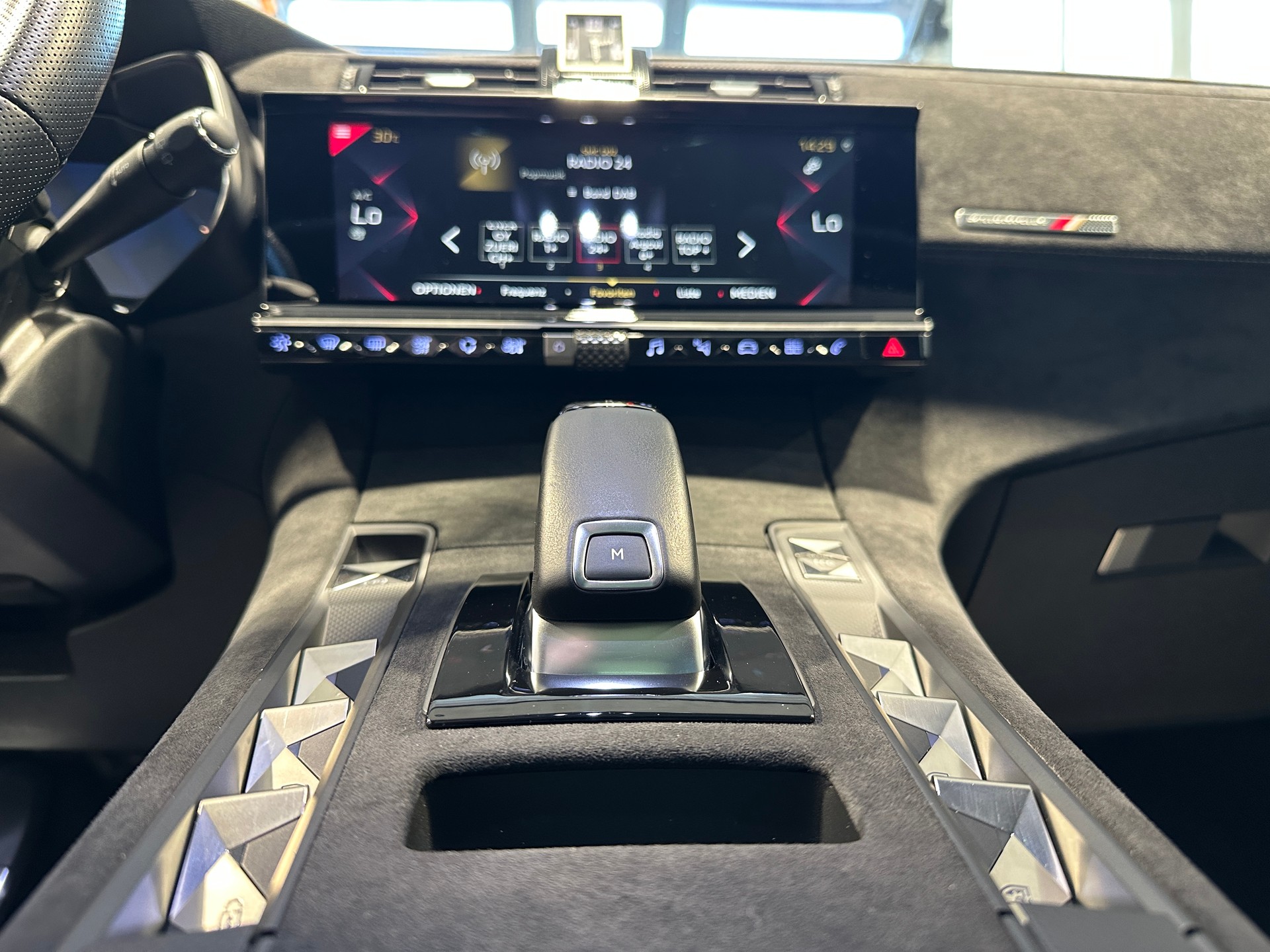 DS AUTOMOBILES DS 7 Crossback 1.6 THP Performance Line-image-29