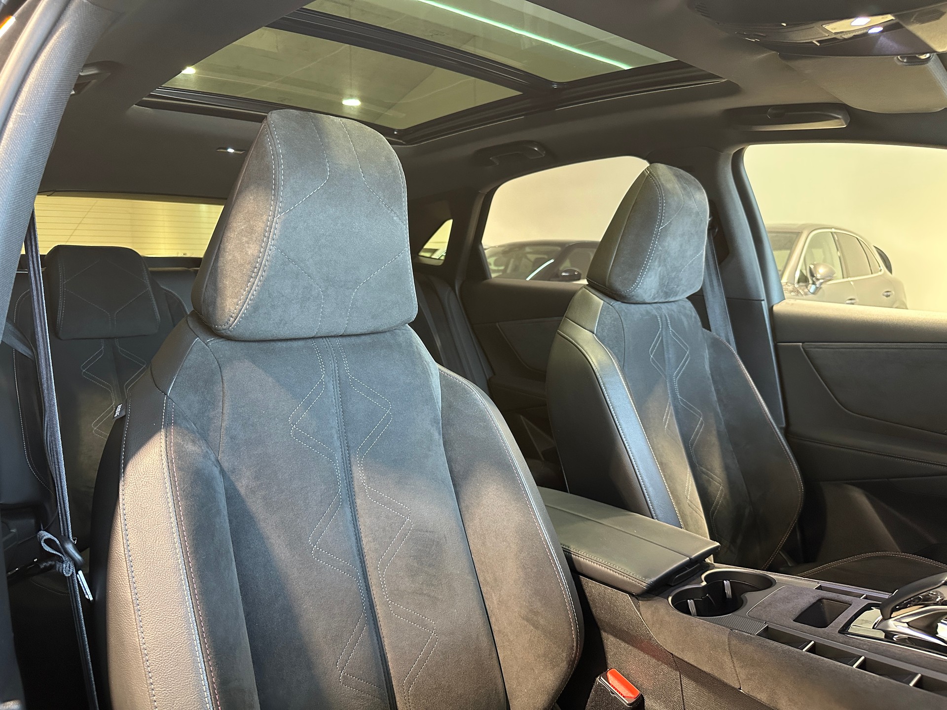 DS AUTOMOBILES DS 7 Crossback 1.6 THP Performance Line-image-13