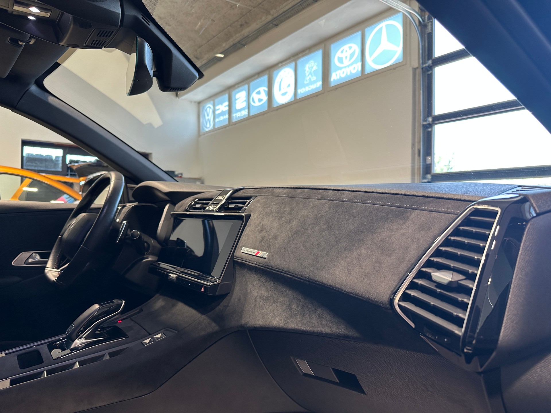 DS AUTOMOBILES DS 7 Crossback 1.6 THP Performance Line-image-12