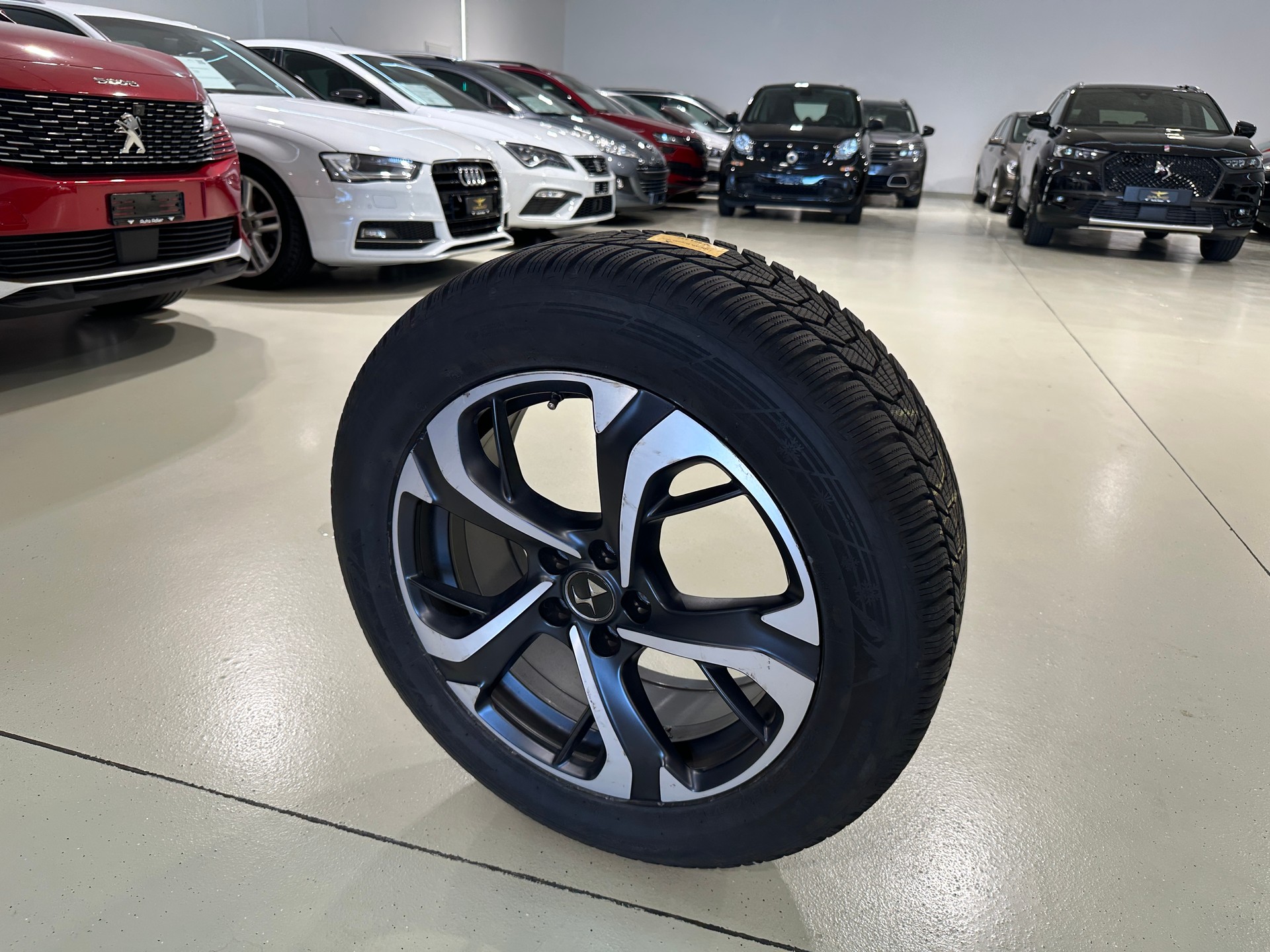 DS AUTOMOBILES DS 7 Crossback 1.6 THP Performance Line-image-31