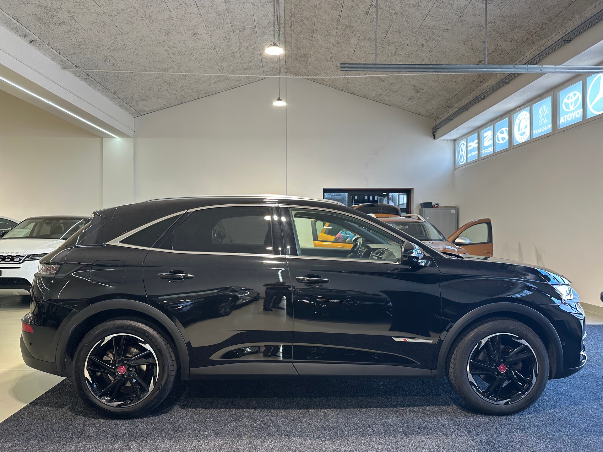 DS AUTOMOBILES DS 7 Crossback 1.6 THP Performance Line-image-11