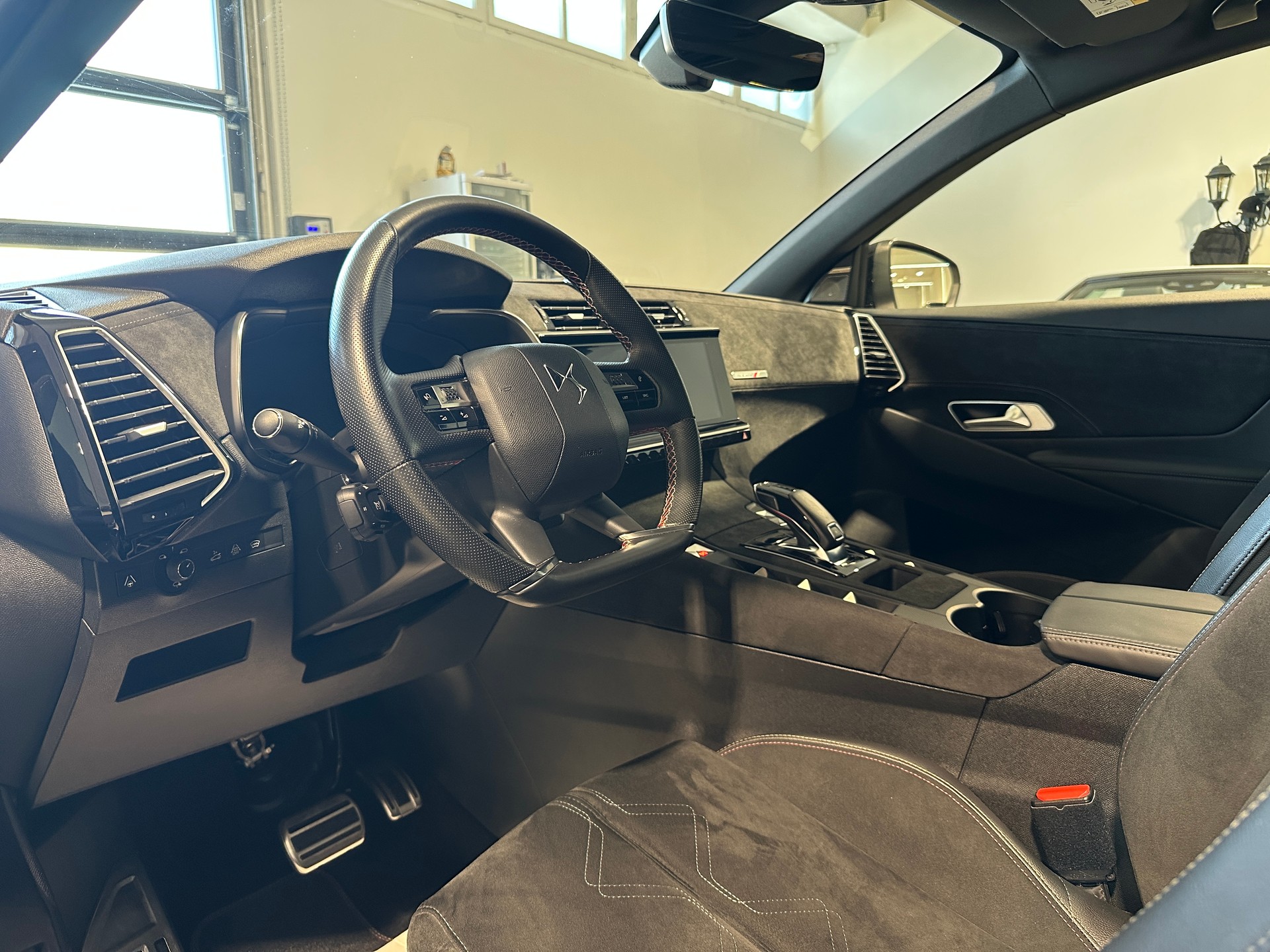 DS AUTOMOBILES DS 7 Crossback 1.6 THP Performance Line-image-14