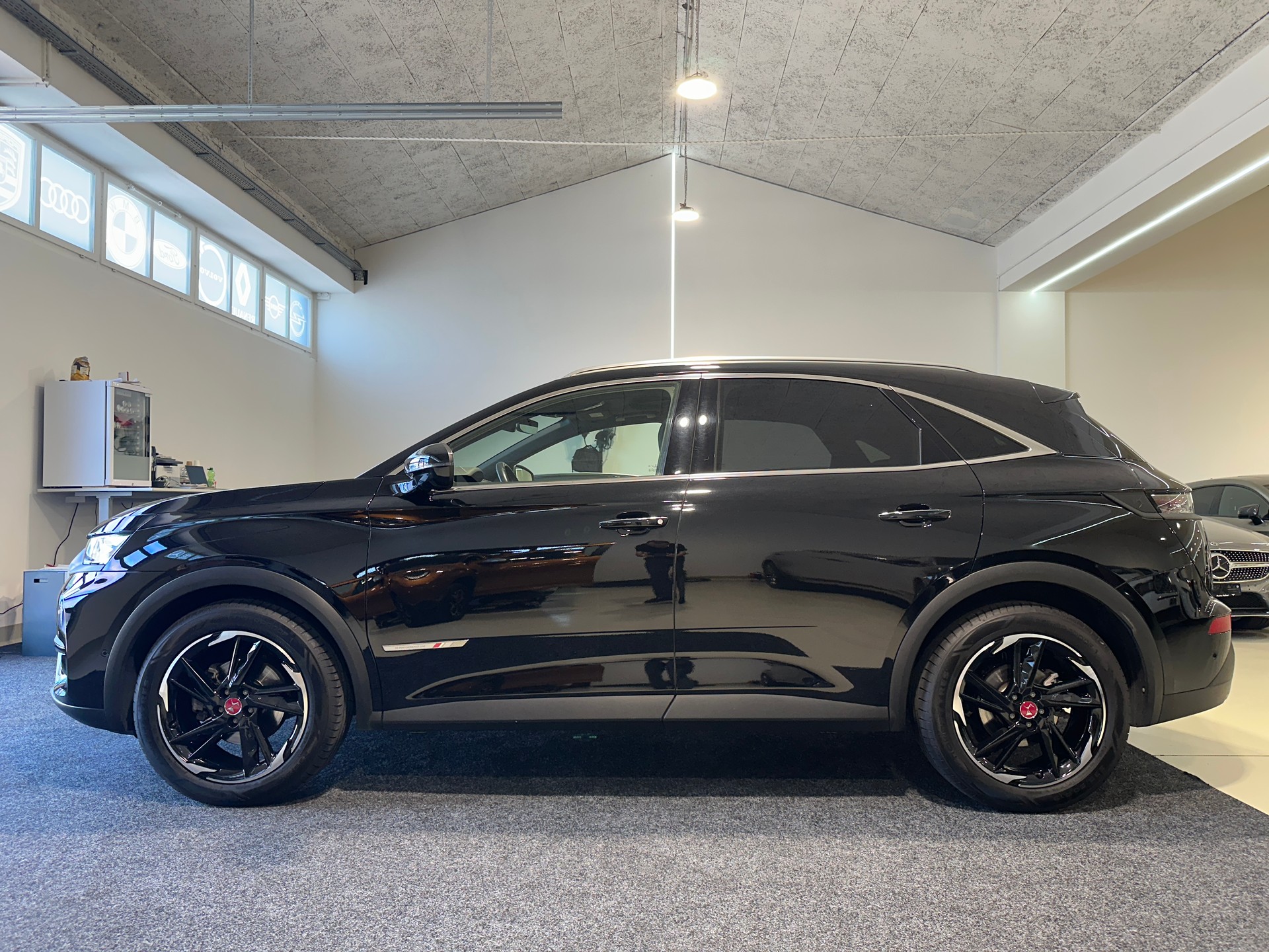 DS AUTOMOBILES DS 7 Crossback 1.6 THP Performance Line-image-10