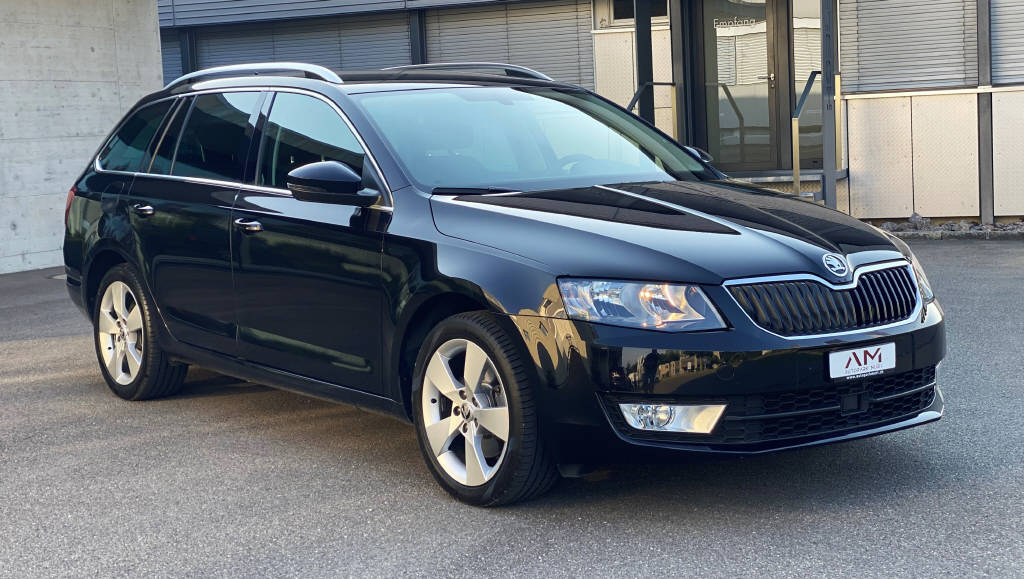 SKODA Octavia Combi 1.8 TSI Ambition 4x4 DSG-image-2